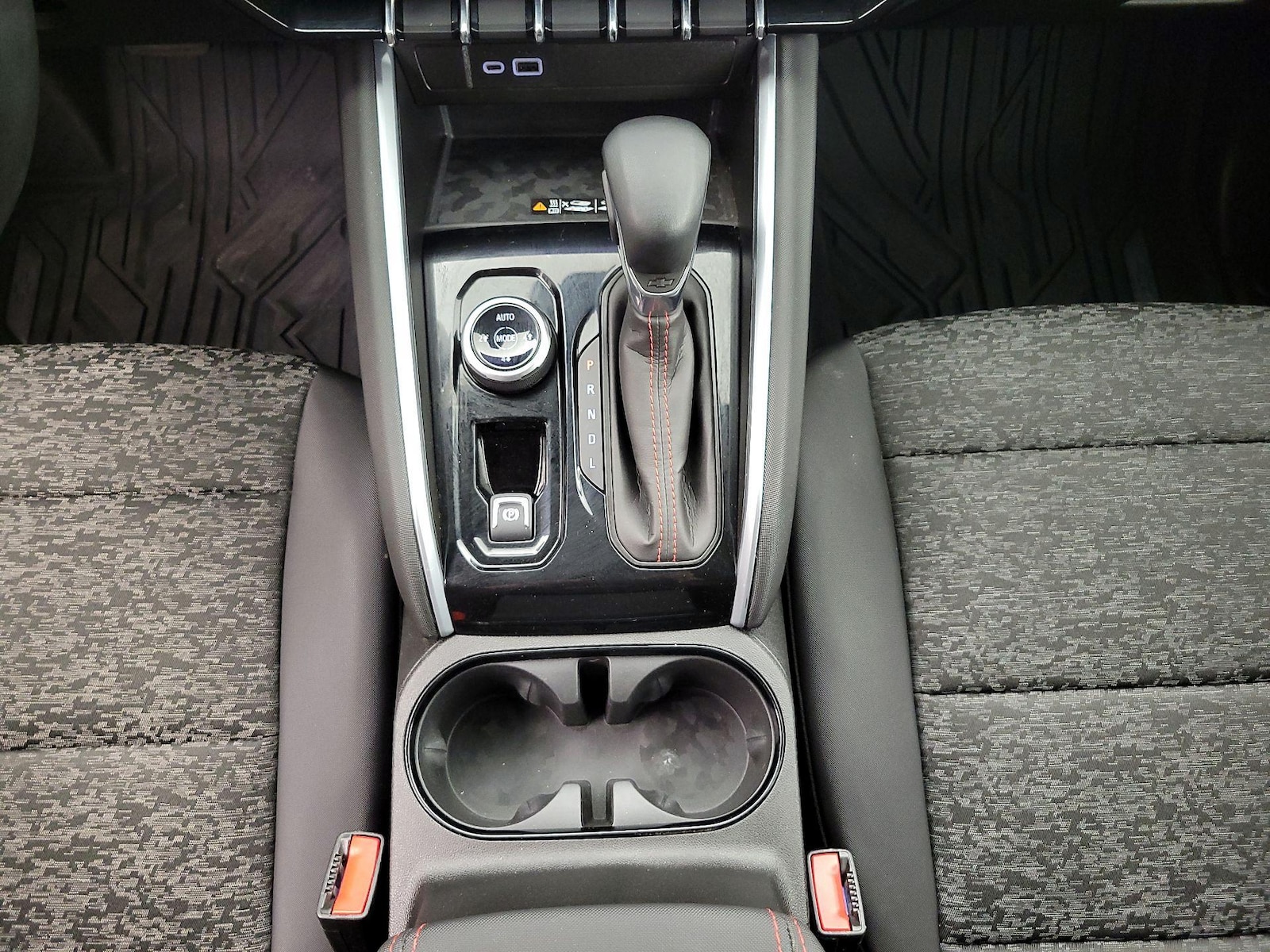 2024 Chevrolet Colorado Z71 - Photo 19