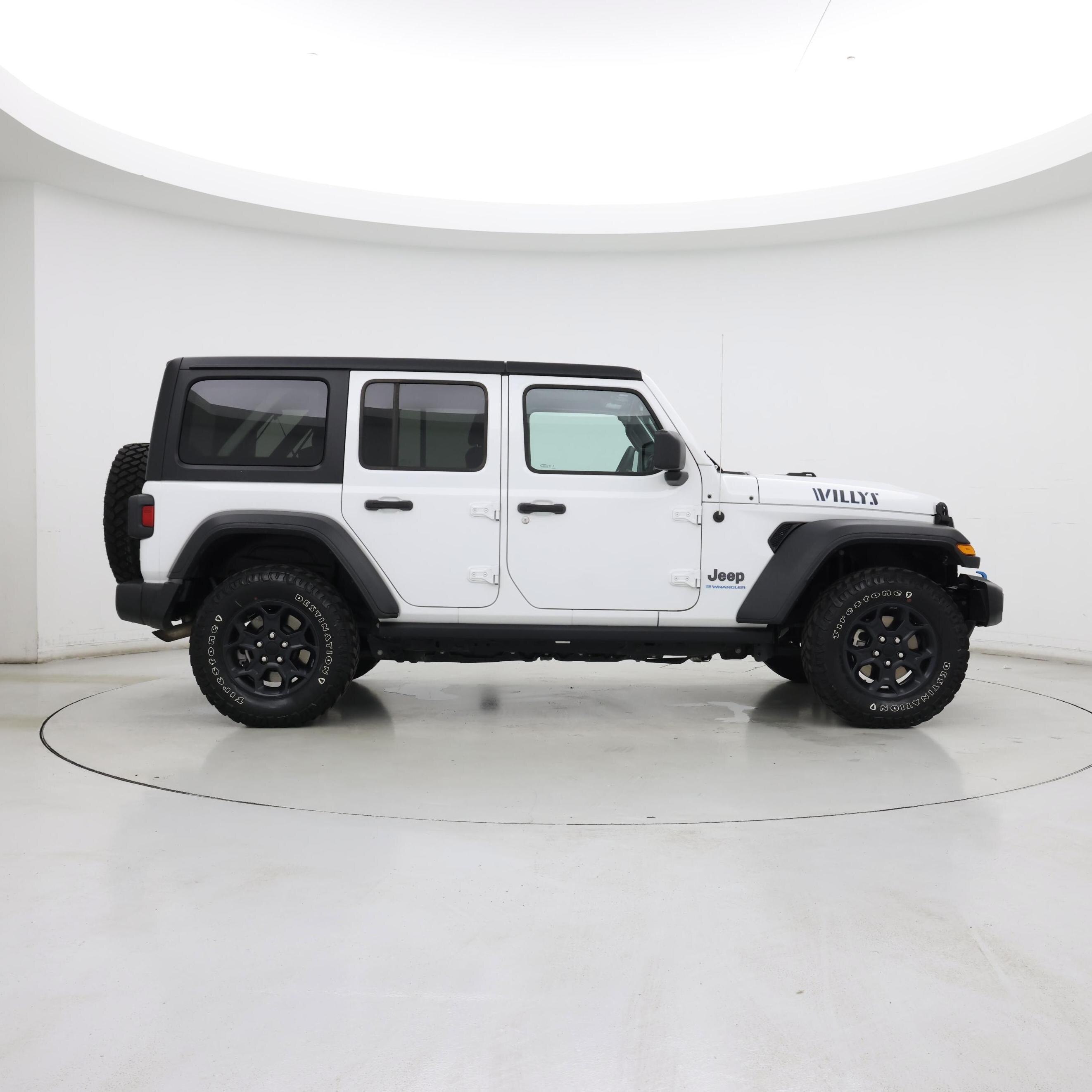 Thumbnail: 2023 Jeep Wrangler - 7