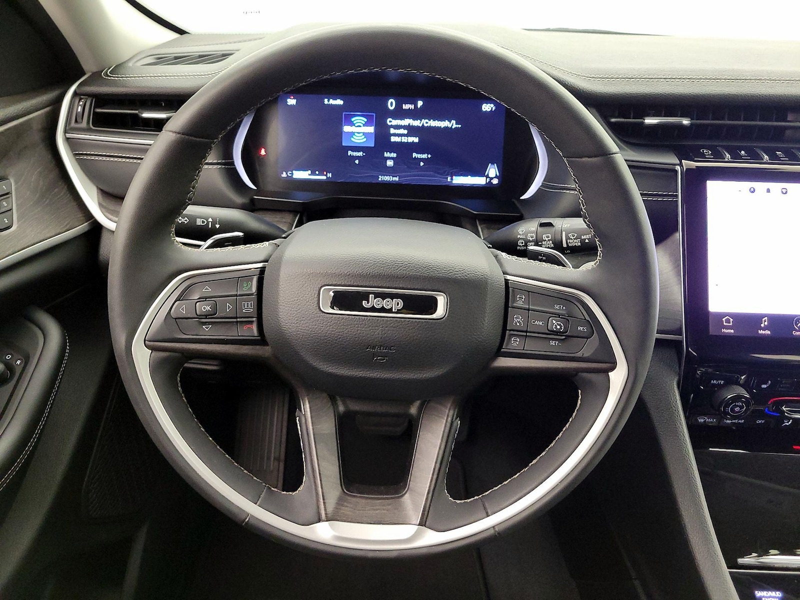 2023 Jeep Grand Cherokee Limited - Photo 11