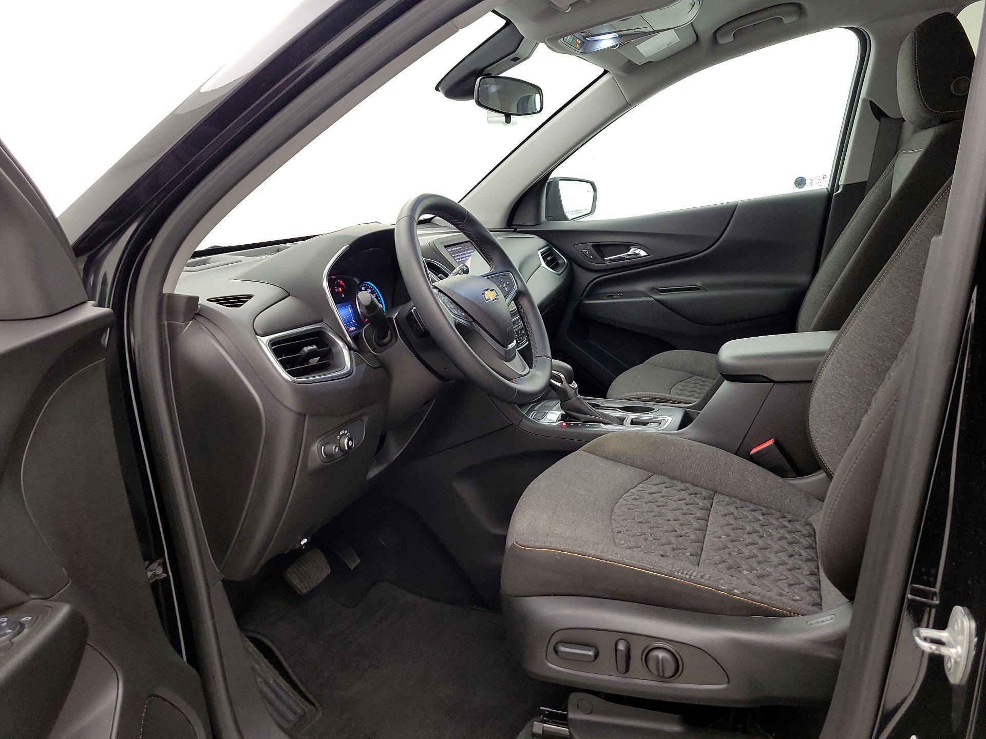 Thumbnail: 2023 Chevrolet Equinox - 11