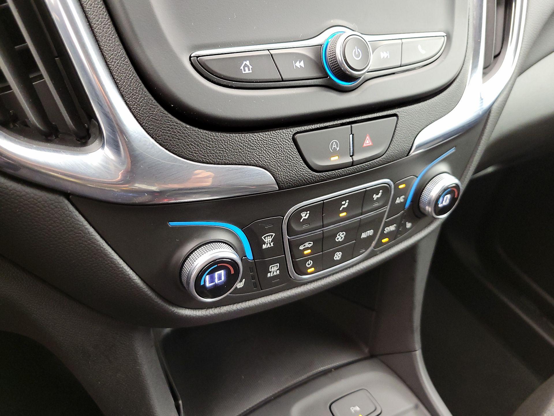 Thumbnail: 2023 Chevrolet Equinox - 17