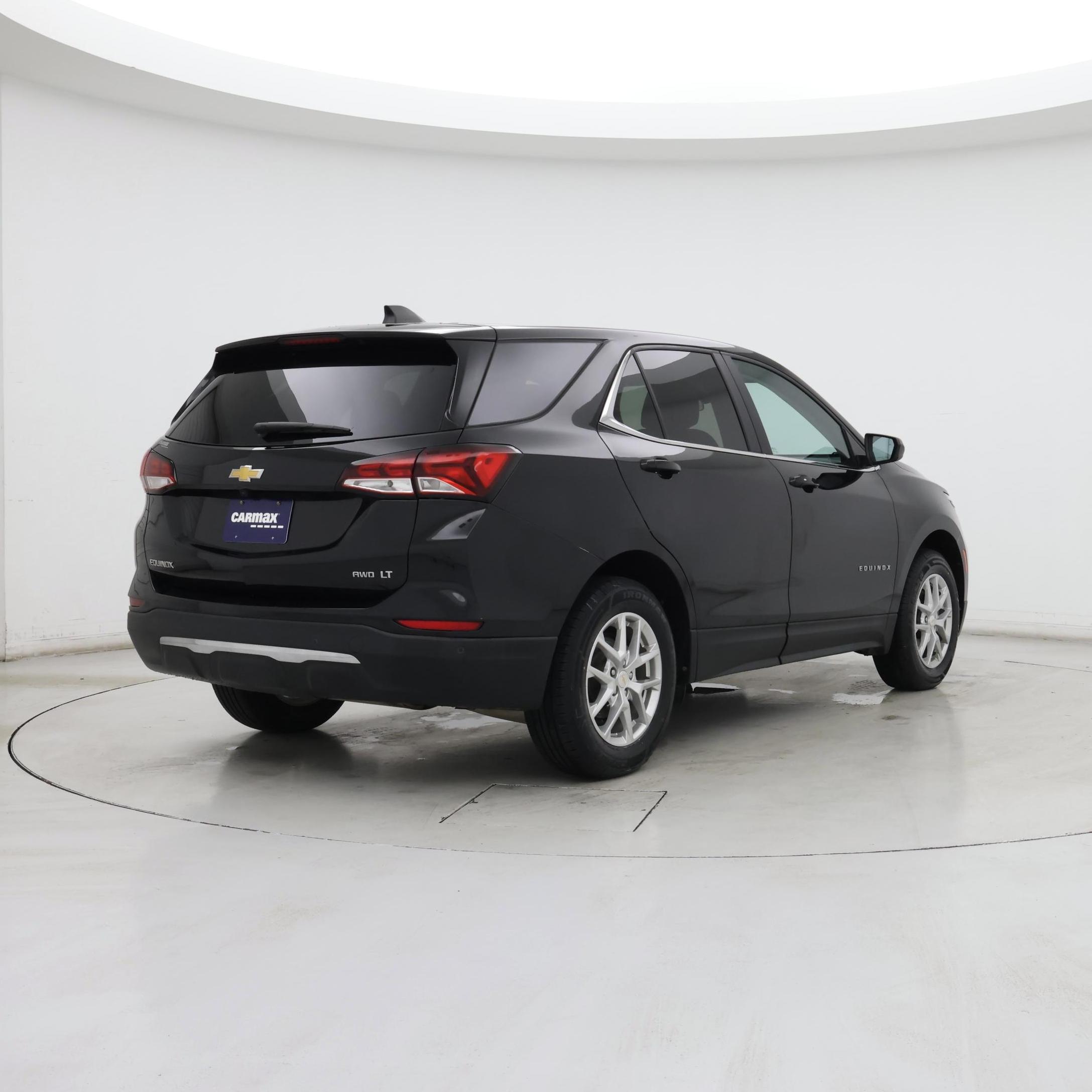 Thumbnail: 2023 Chevrolet Equinox - 8
