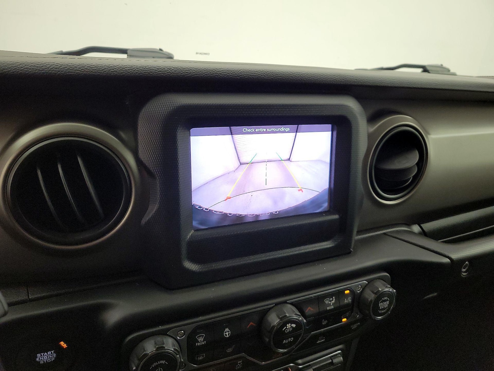2021 Jeep Wrangler Unlimited Willys - Photo 15