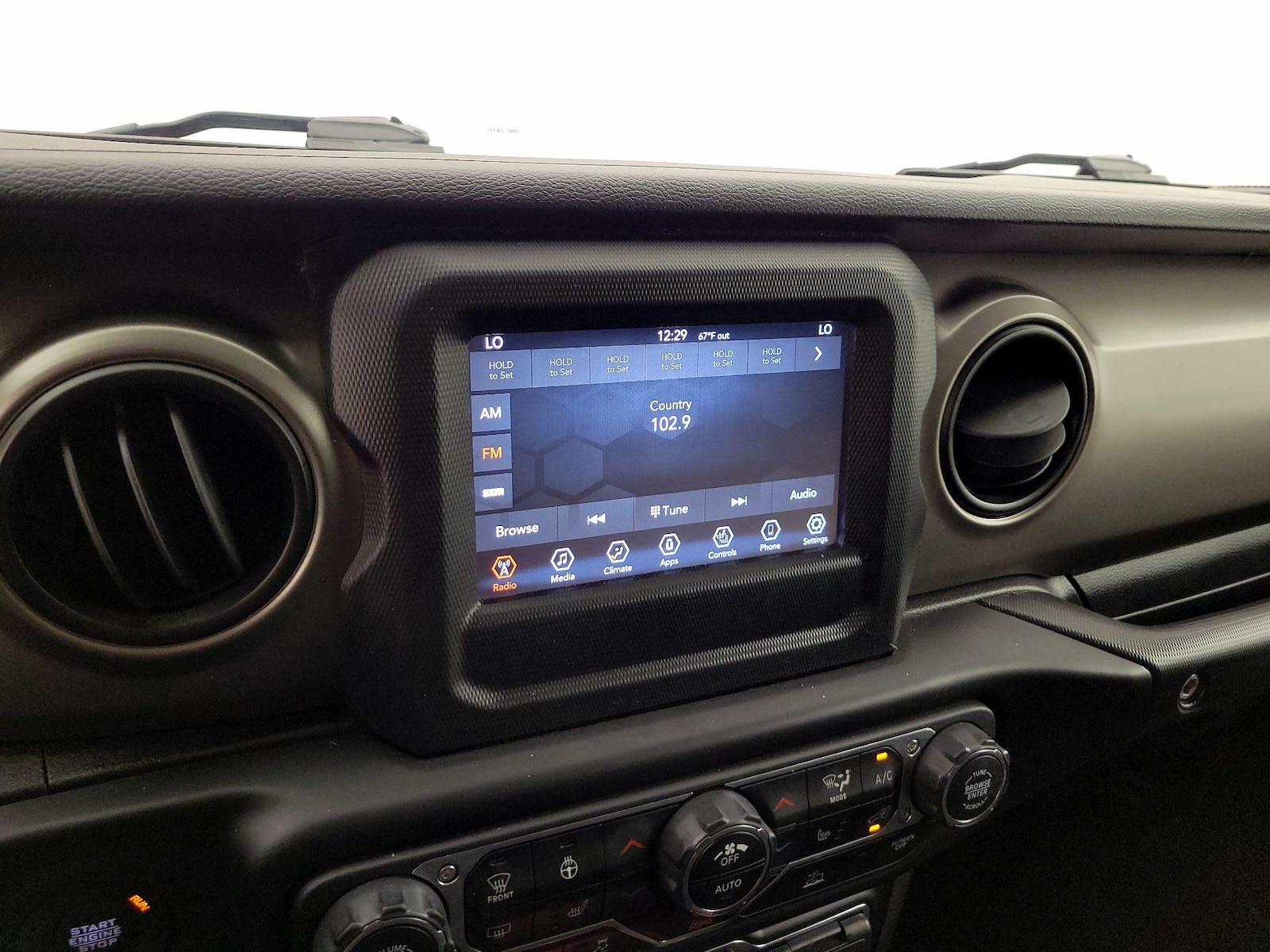 2021 Jeep Wrangler Unlimited Willys - Photo 16
