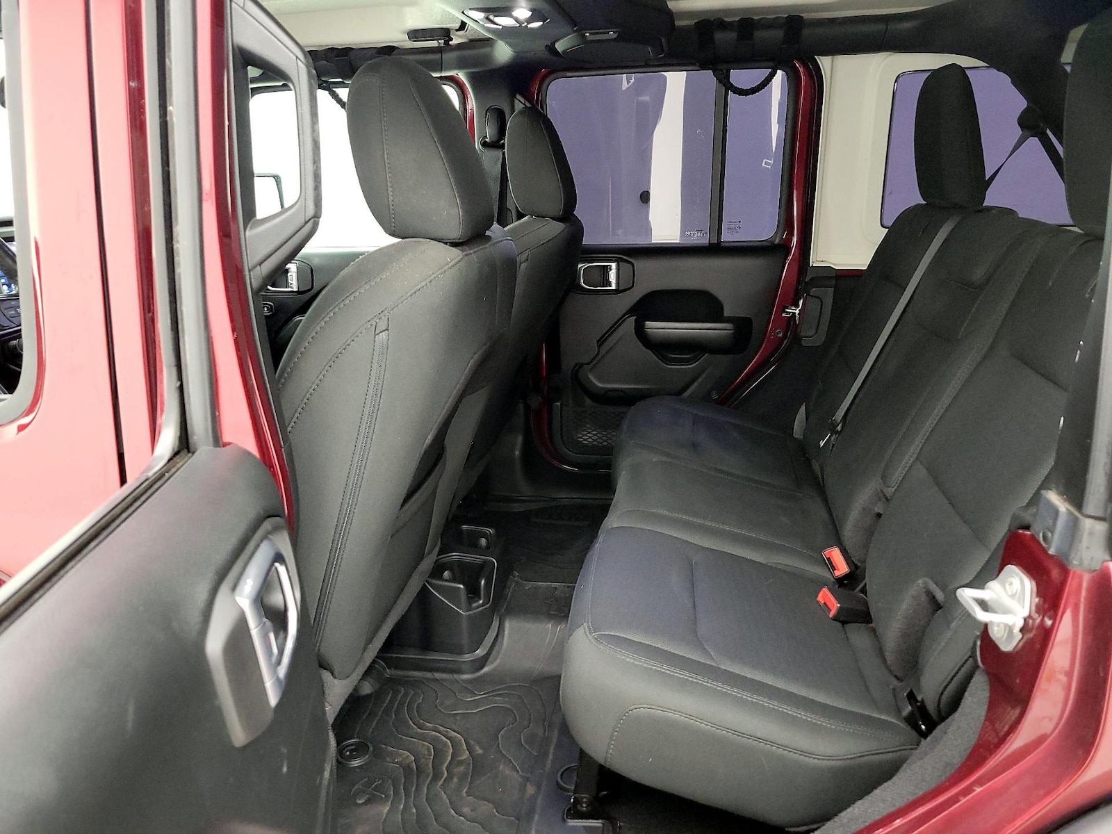2021 Jeep Wrangler Unlimited Willys - Photo 20