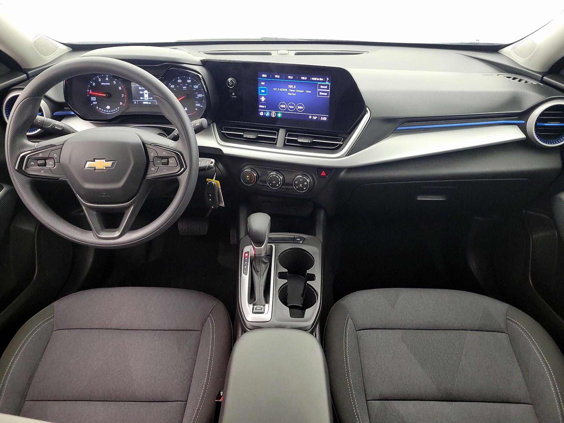 Thumbnail: 2024 Chevrolet Trax - 9