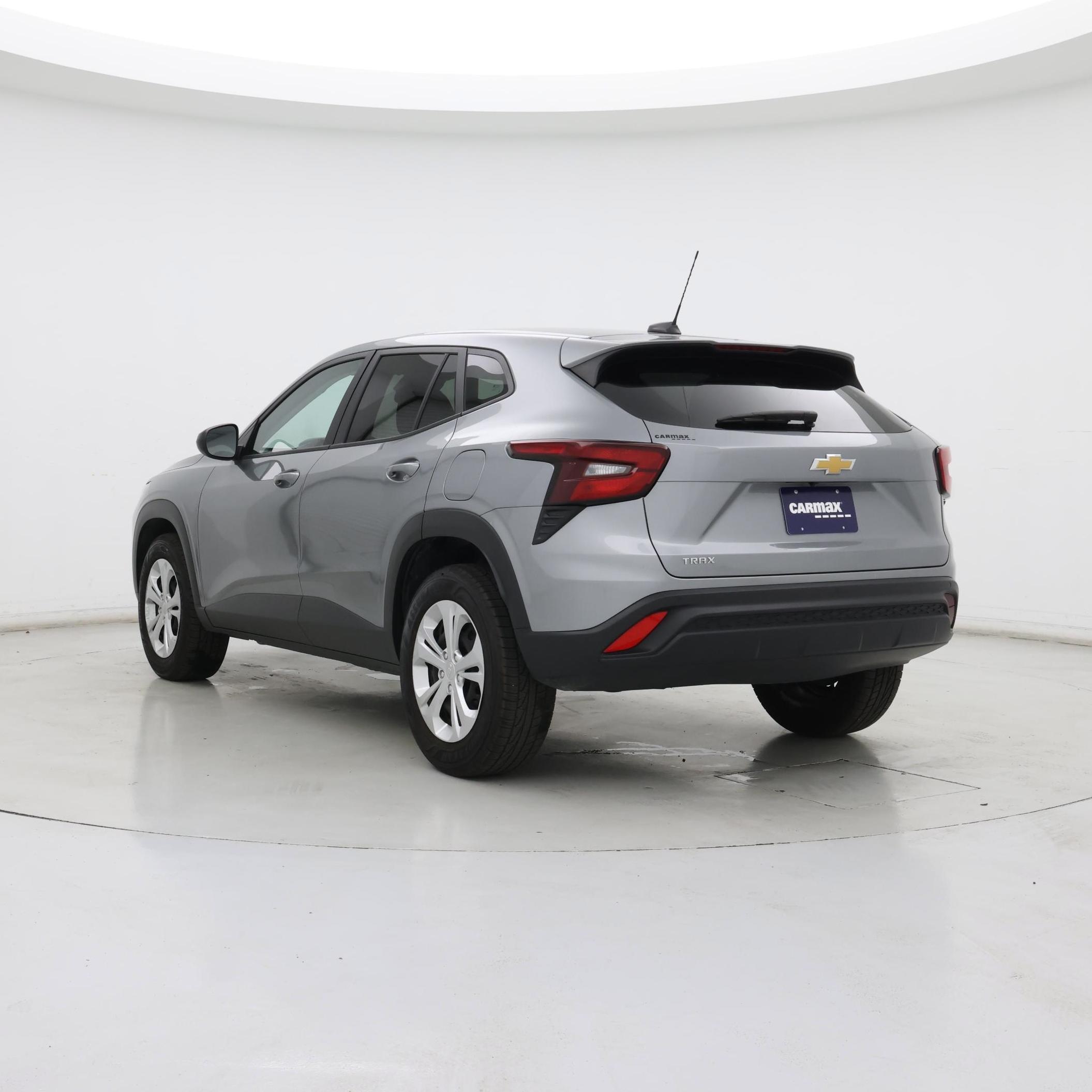 Thumbnail: 2024 Chevrolet Trax - 2