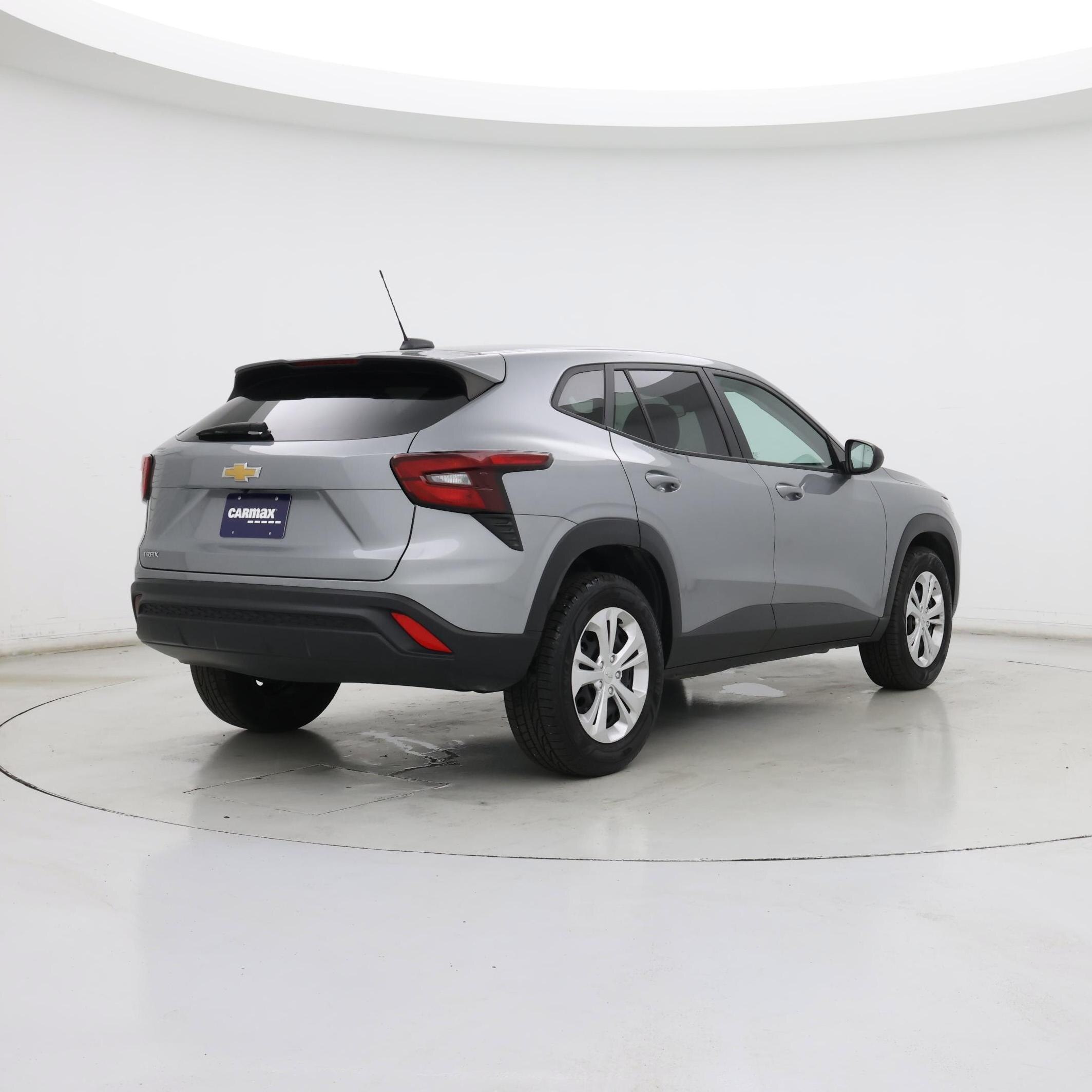 Thumbnail: 2024 Chevrolet Trax - 8