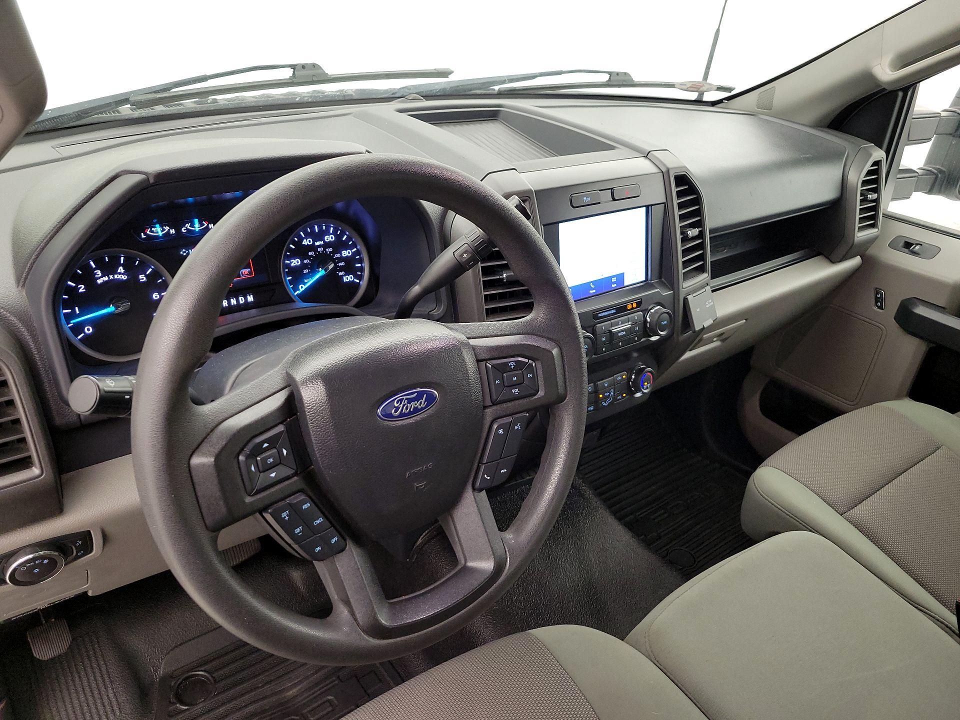 Thumbnail: 2022 Ford F-350 - 9