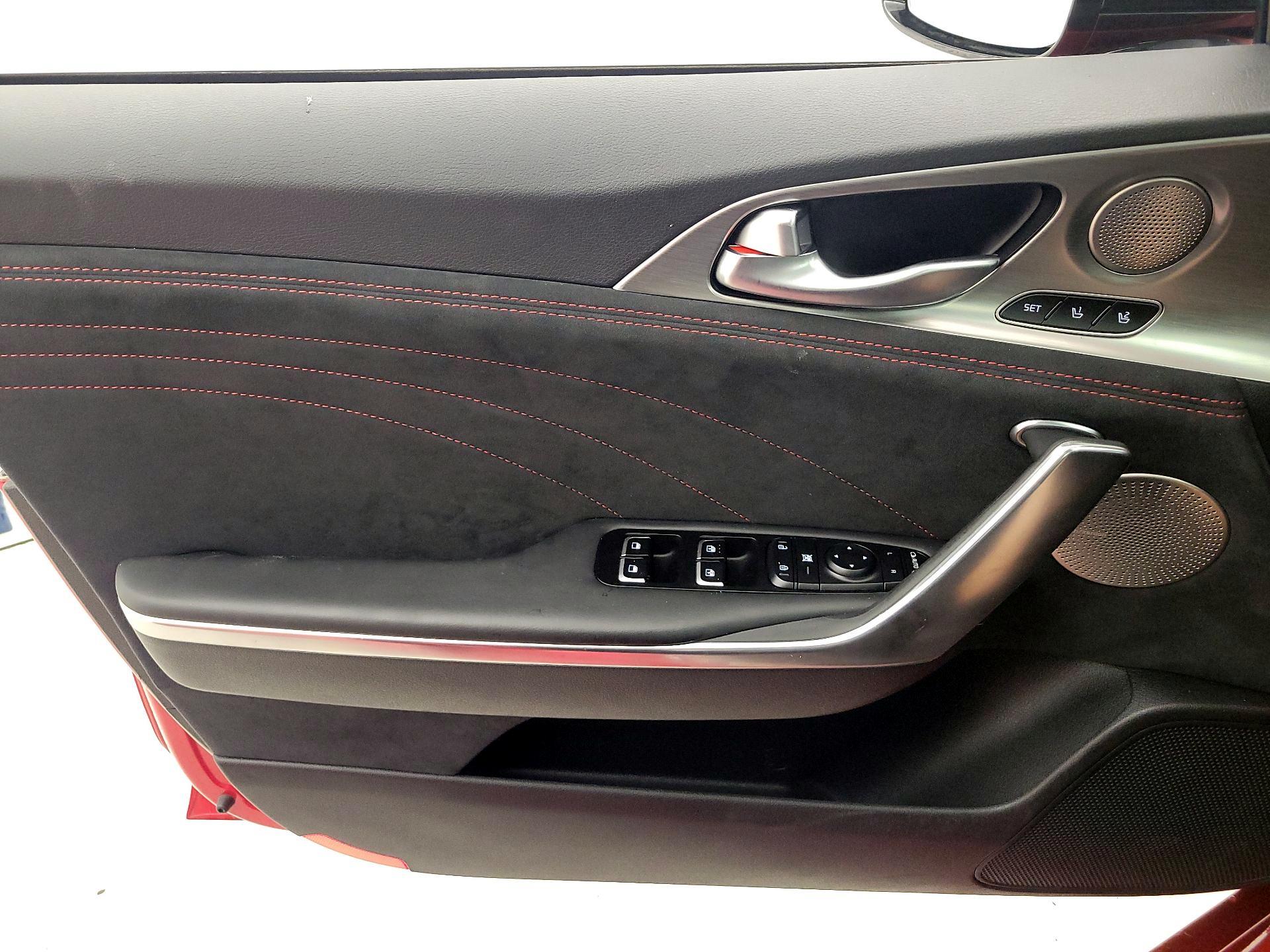 Thumbnail: 2023 Kia Stinger - 12