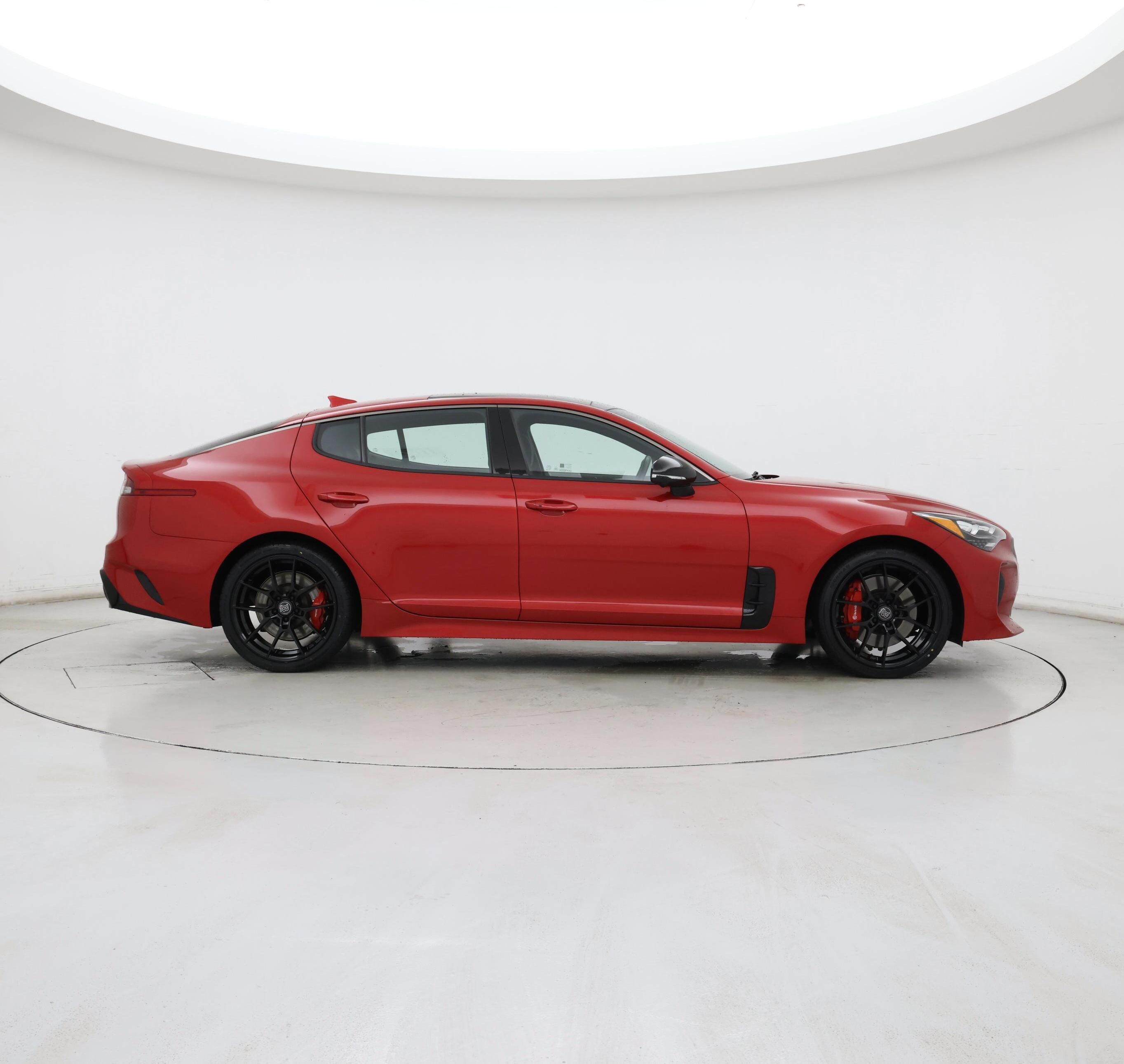 Thumbnail: 2023 Kia Stinger - 7