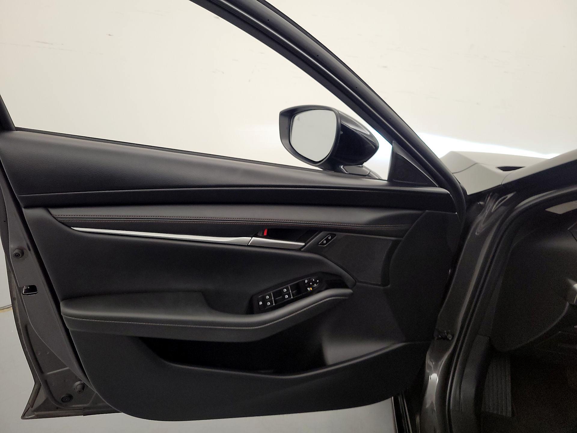Thumbnail: 2025 Mazda Mazda3 - 12