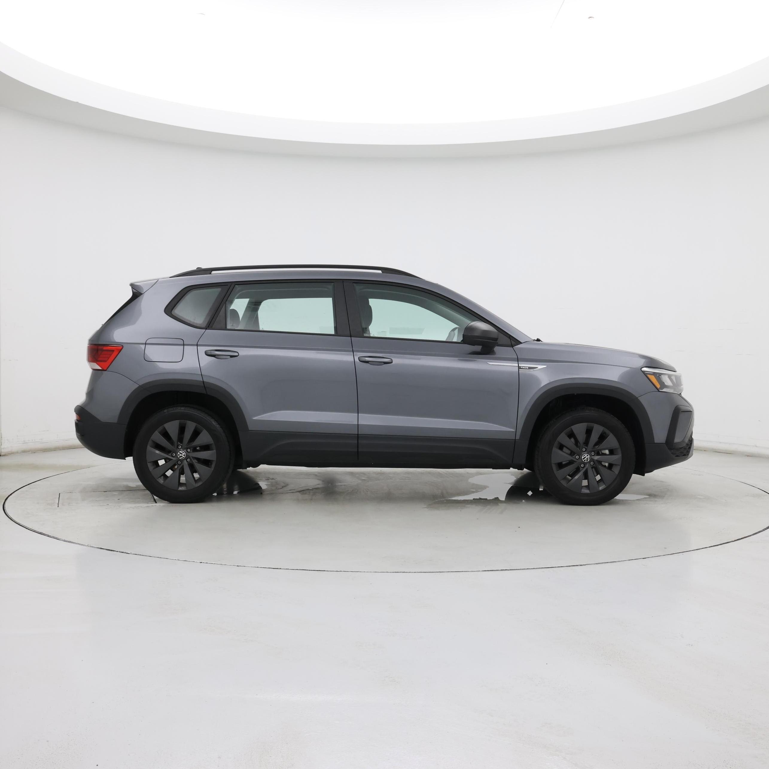Thumbnail: 2023 Volkswagen Taos - 7