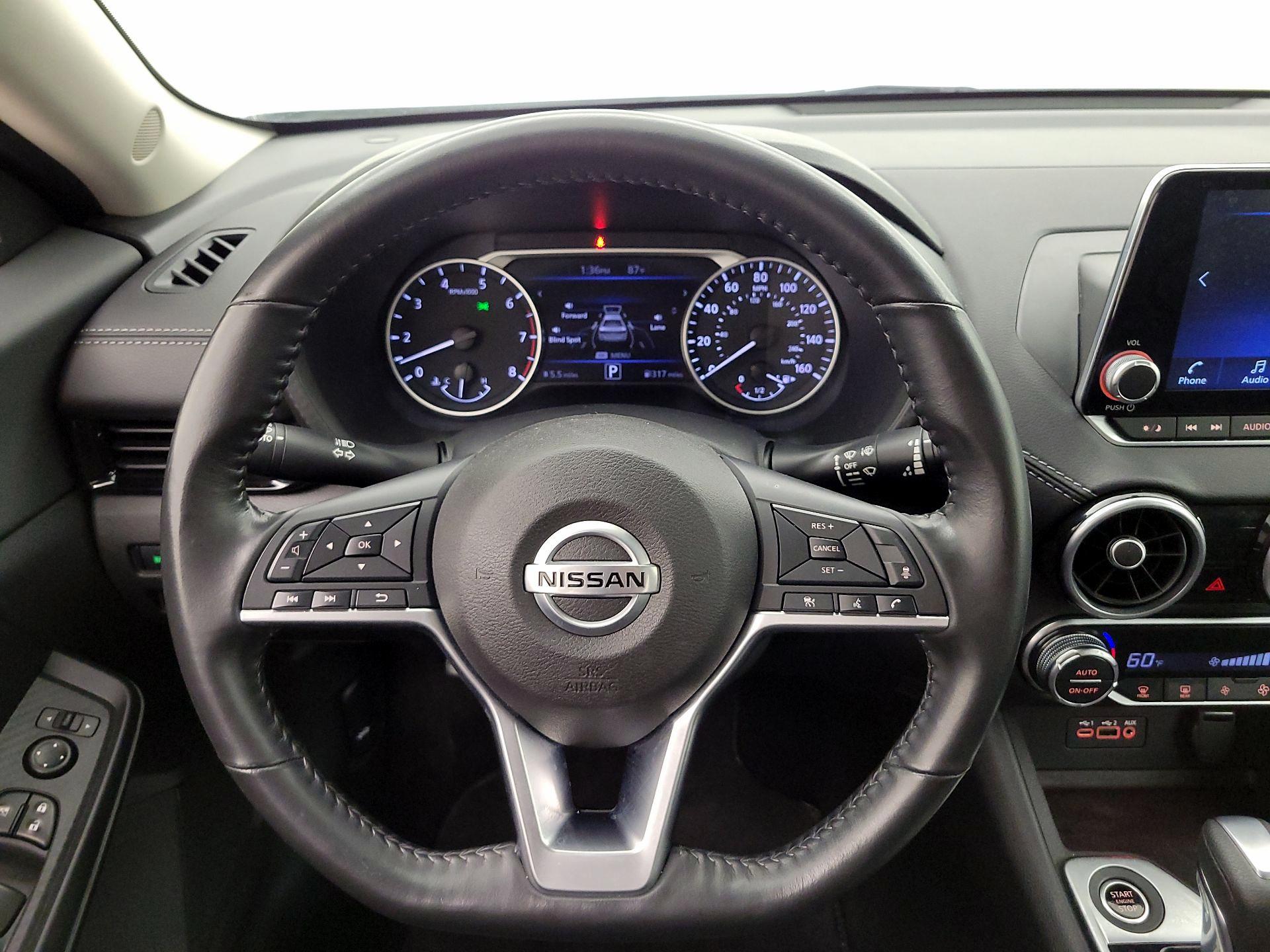 Thumbnail: 2021 Nissan Sentra - 10