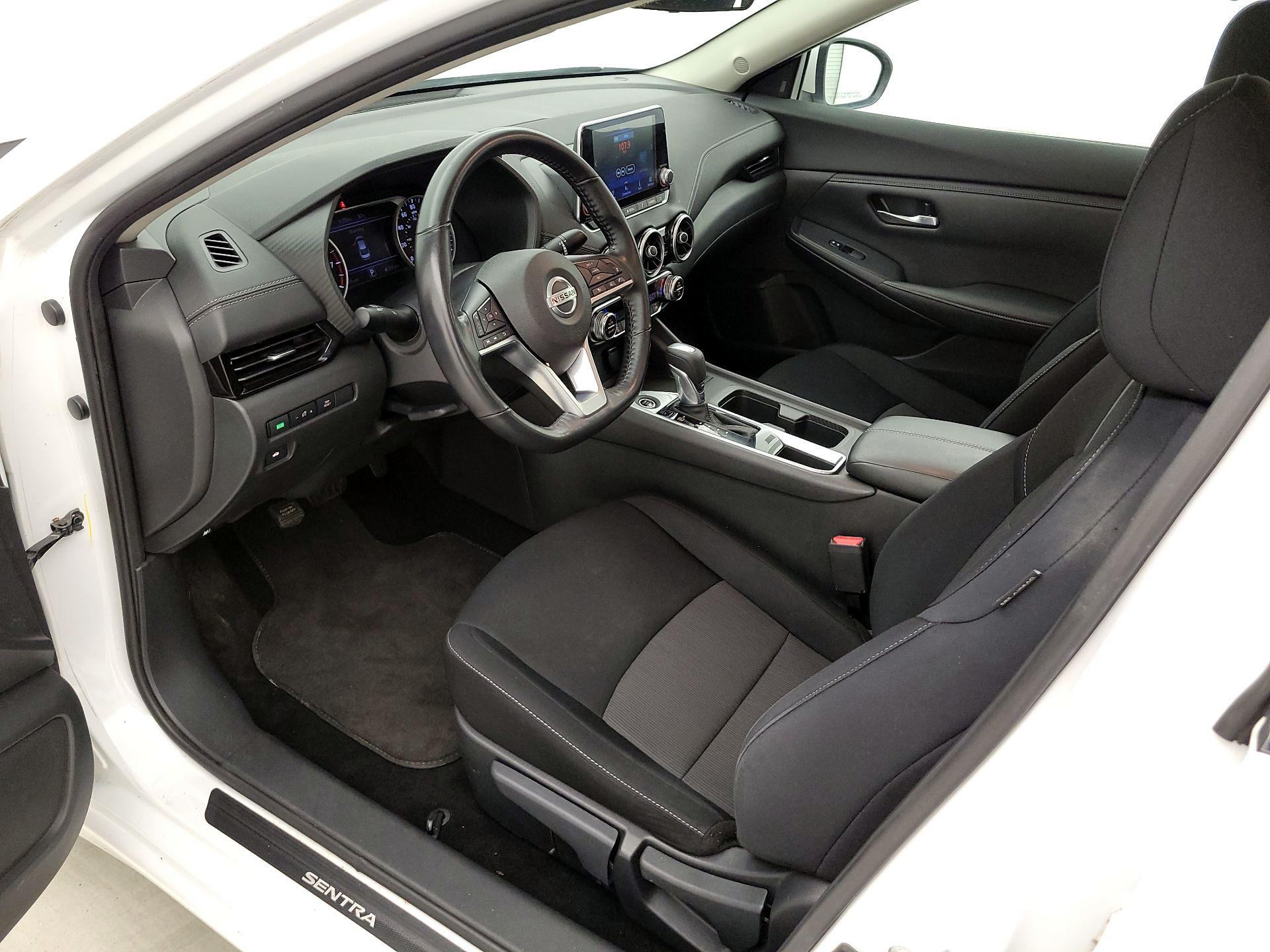 Thumbnail: 2021 Nissan Sentra - 11