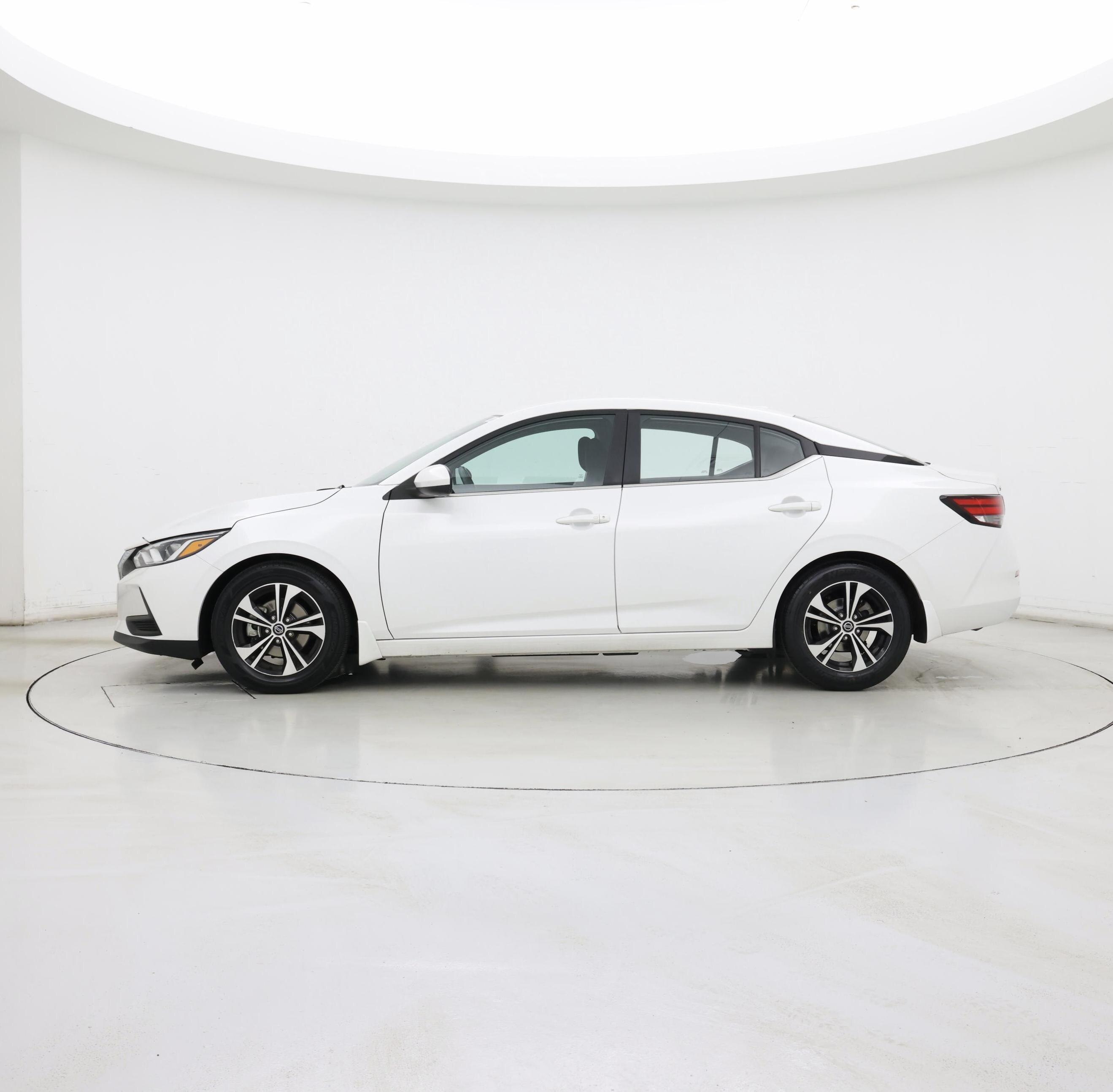 Thumbnail: 2021 Nissan Sentra - 3