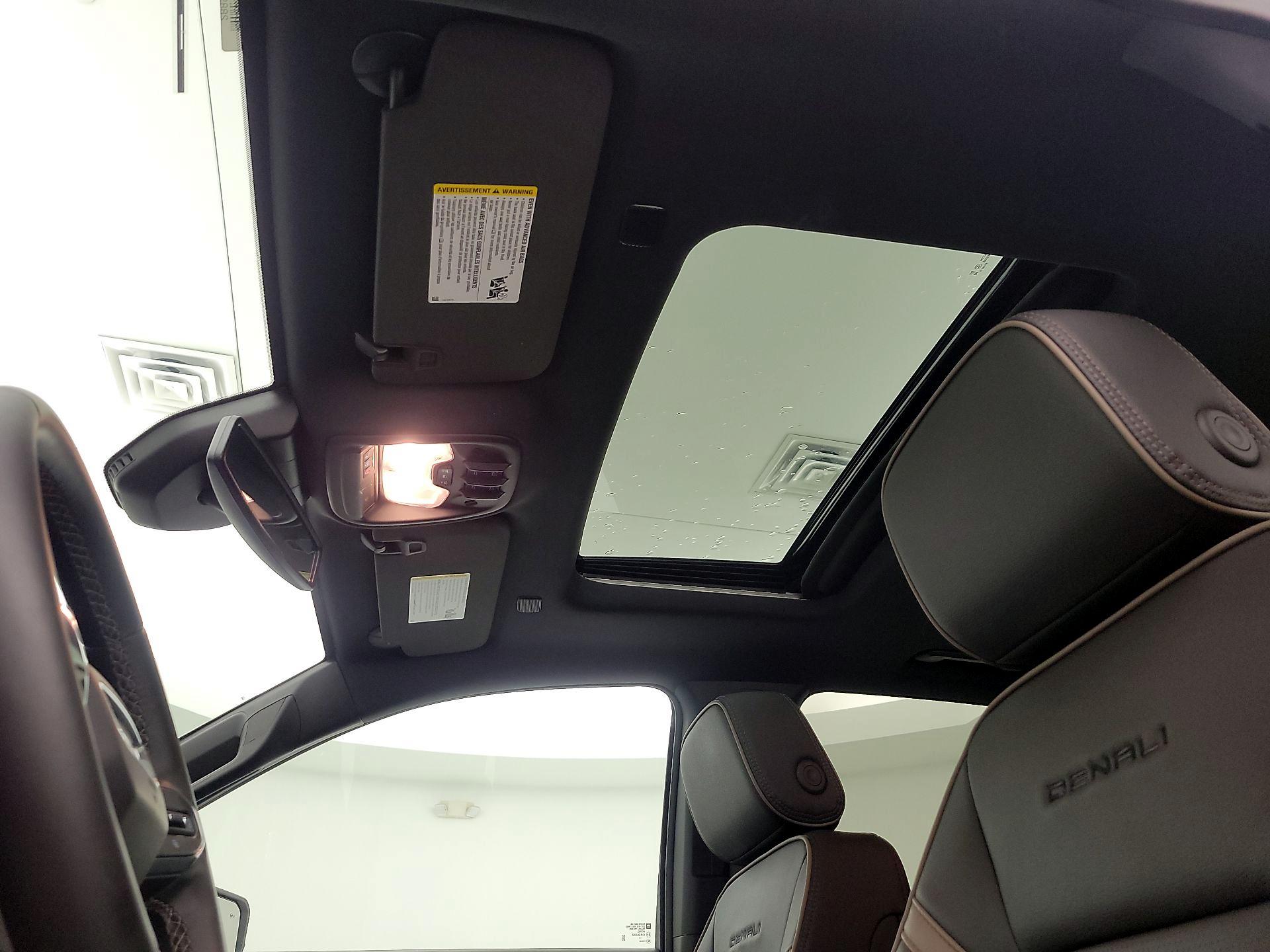Thumbnail: 2025 GMC Canyon - 20
