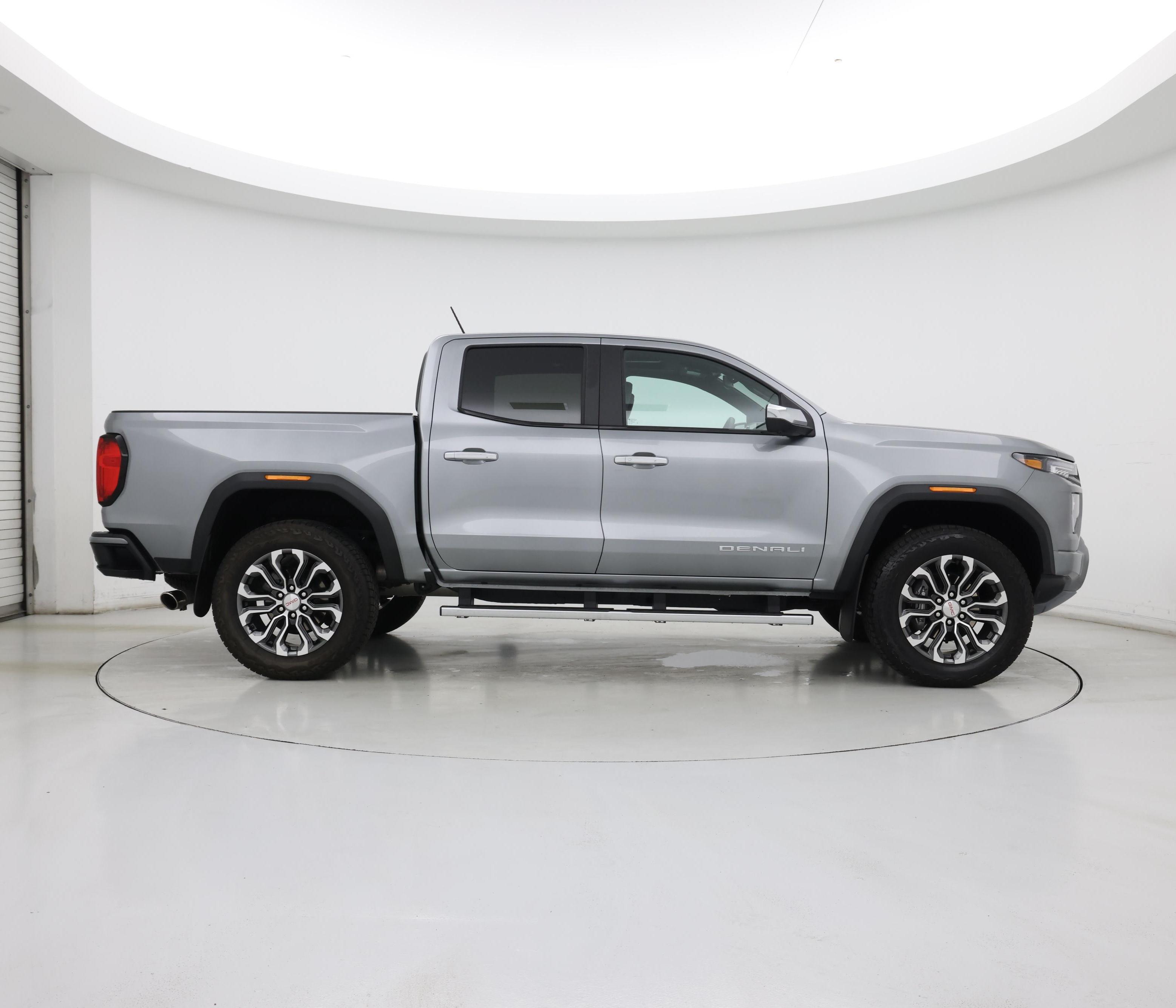 Thumbnail: 2025 GMC Canyon - 7