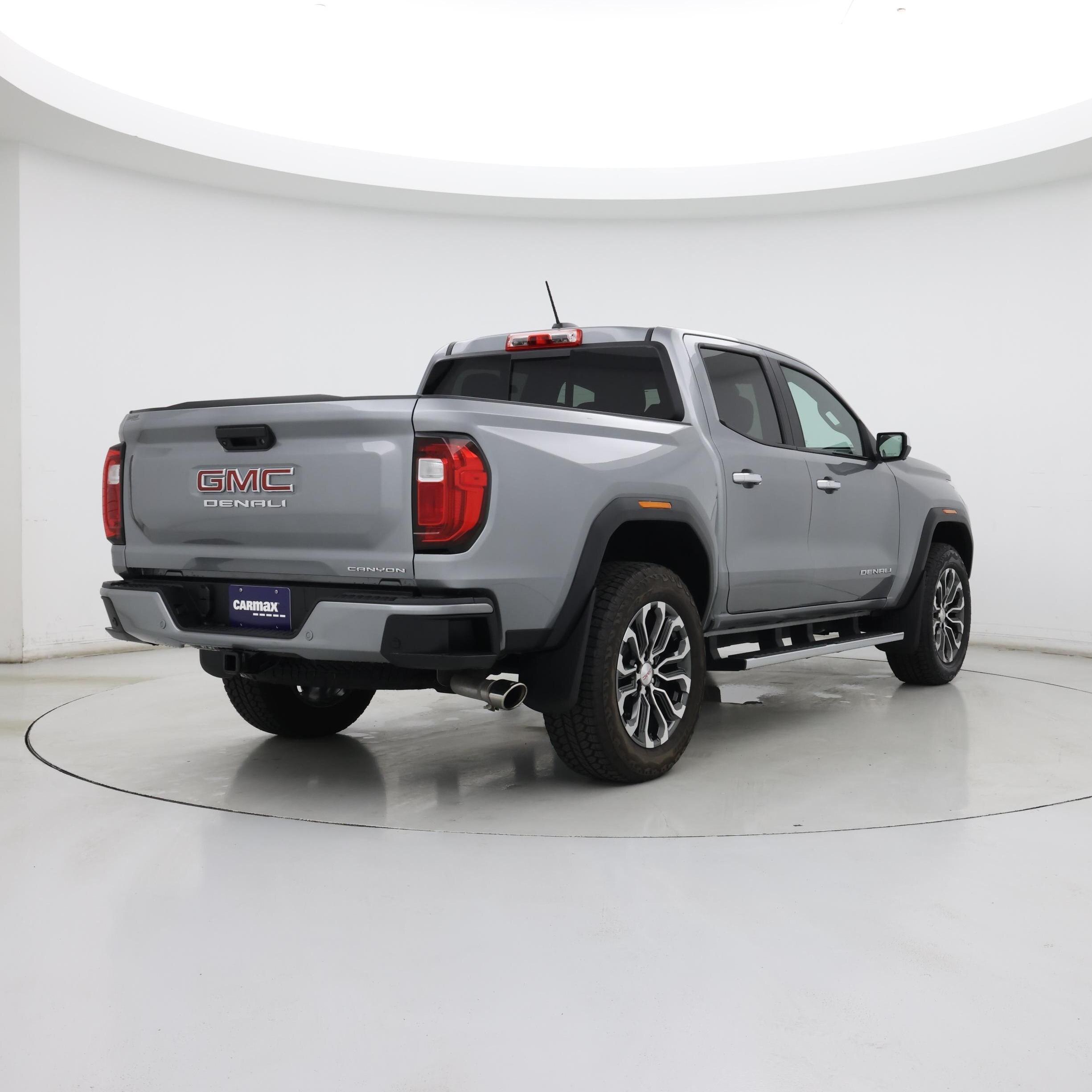 Thumbnail: 2025 GMC Canyon - 8
