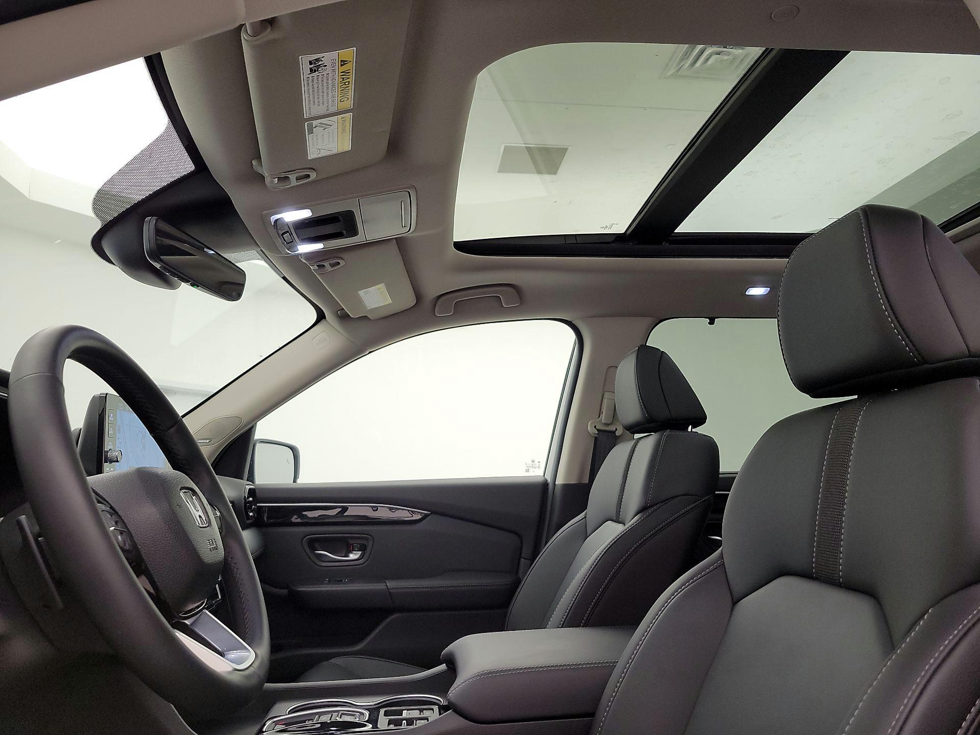 Thumbnail: 2025 Honda Pilot - 20