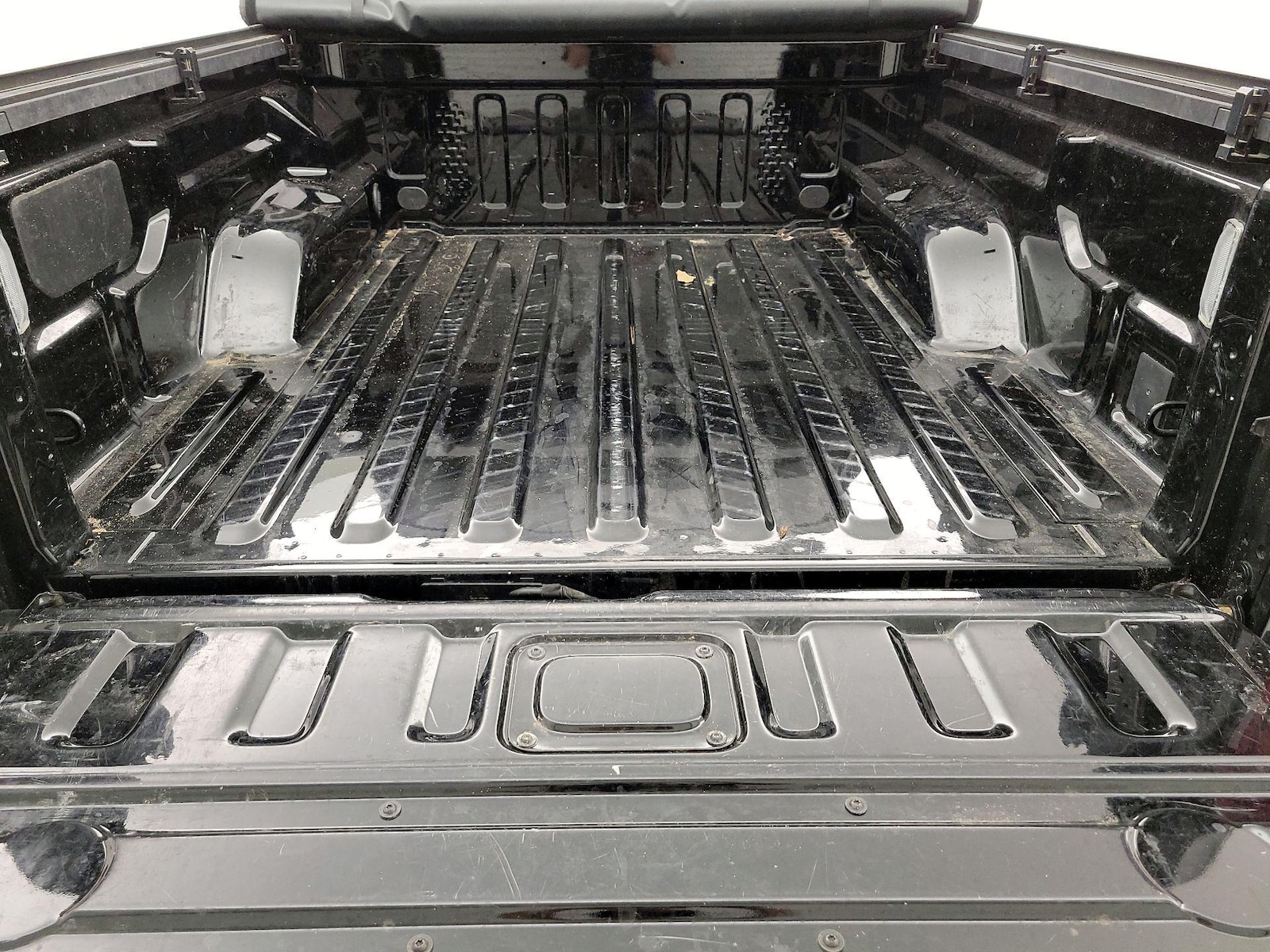 2025 Jeep Gladiator Nighthawk - Photo 21
