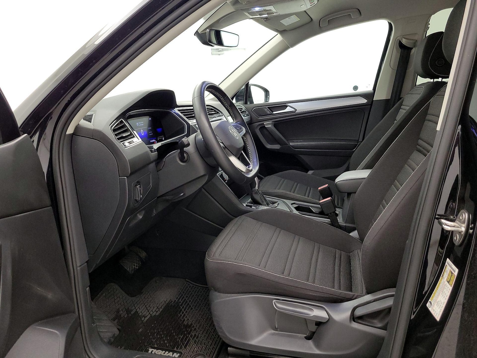 2023 Volkswagen Tiguan S - Photo 12