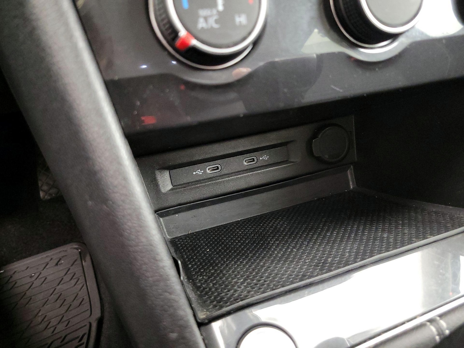 2023 Volkswagen Tiguan S - Photo 19