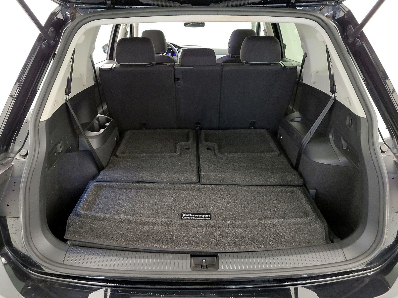 2023 Volkswagen Tiguan S - Photo 23