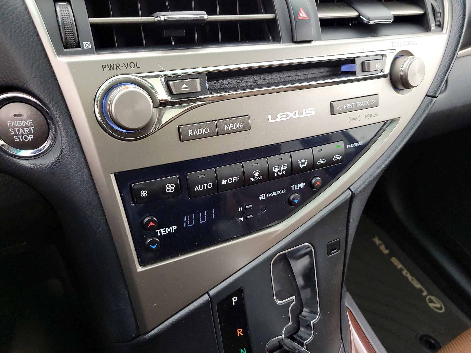 Thumbnail: 2015 Lexus RX - 16