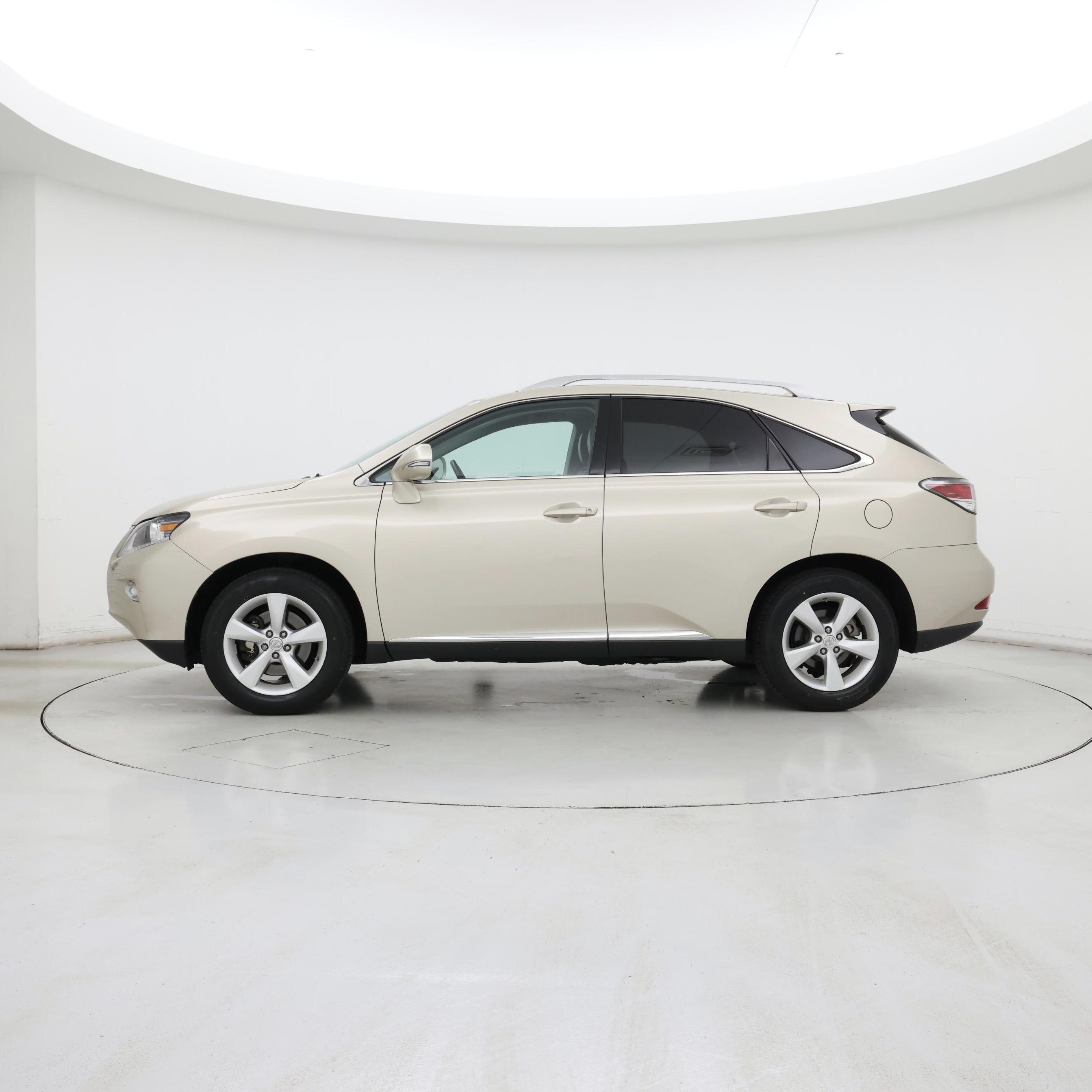 Thumbnail: 2015 Lexus RX - 3