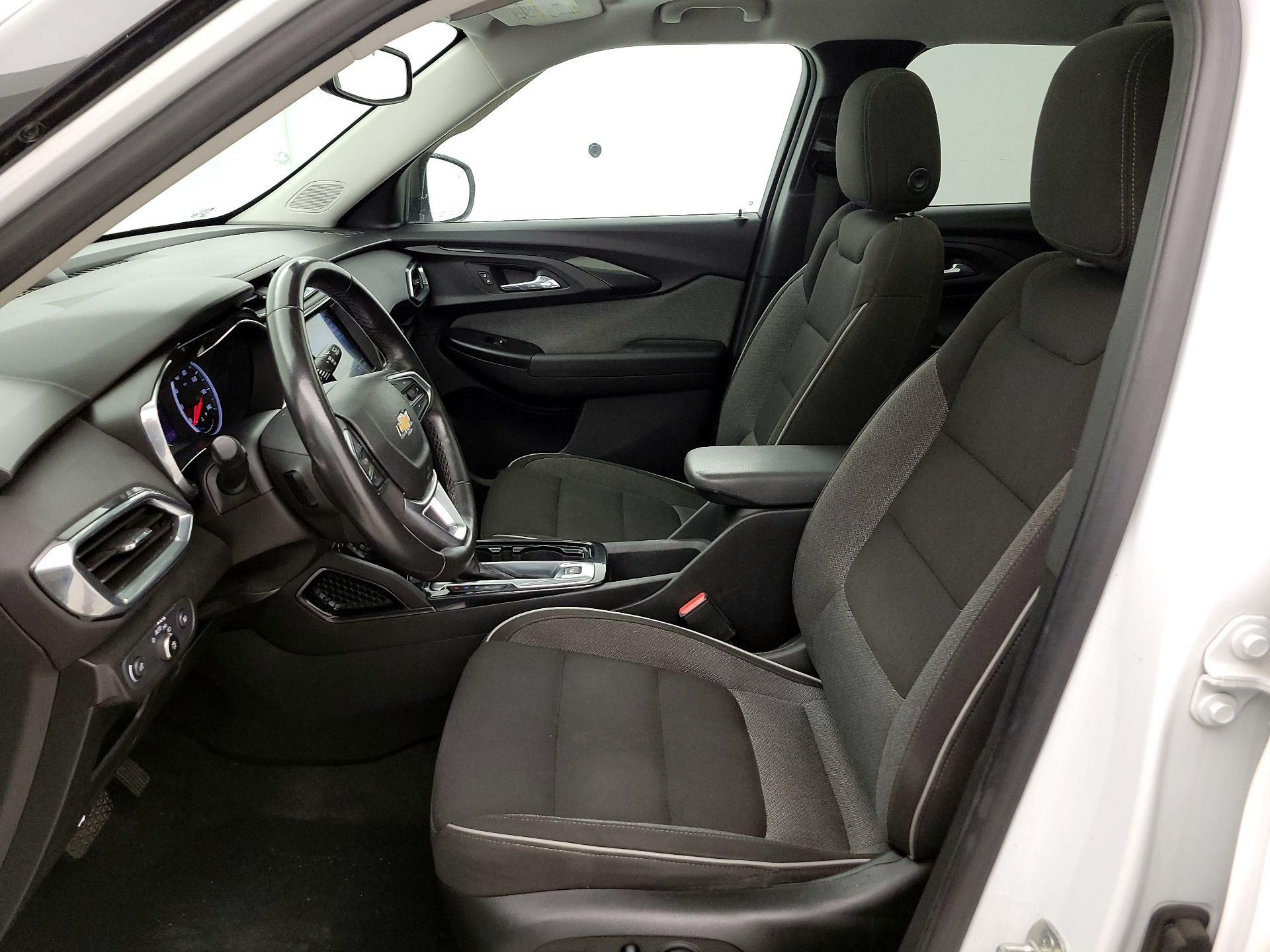 Thumbnail: 2021 Chevrolet TrailBlazer - 11