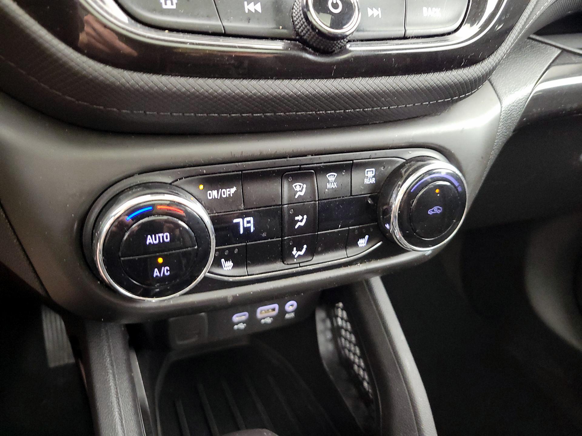 Thumbnail: 2021 Chevrolet TrailBlazer - 16