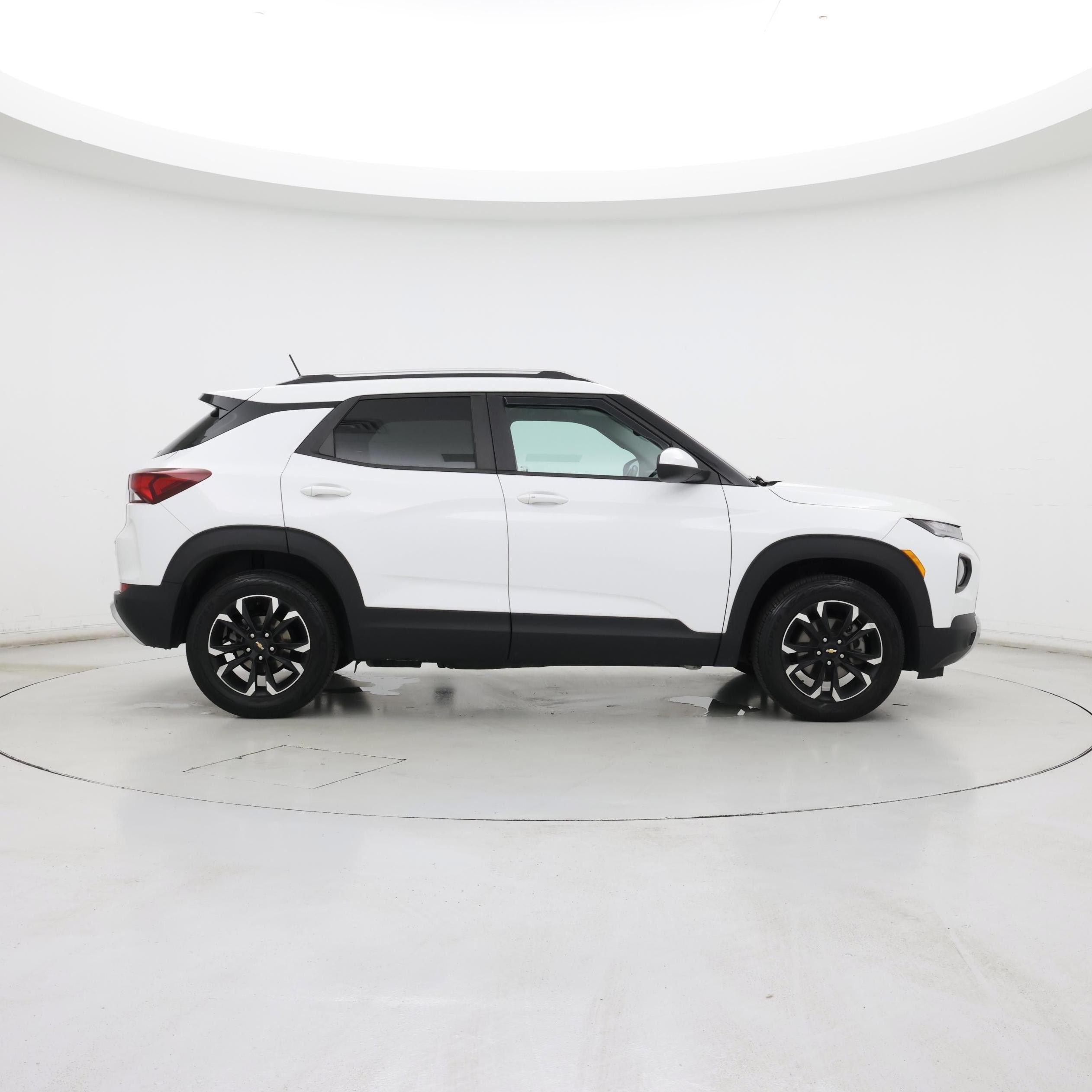 Thumbnail: 2021 Chevrolet TrailBlazer - 7