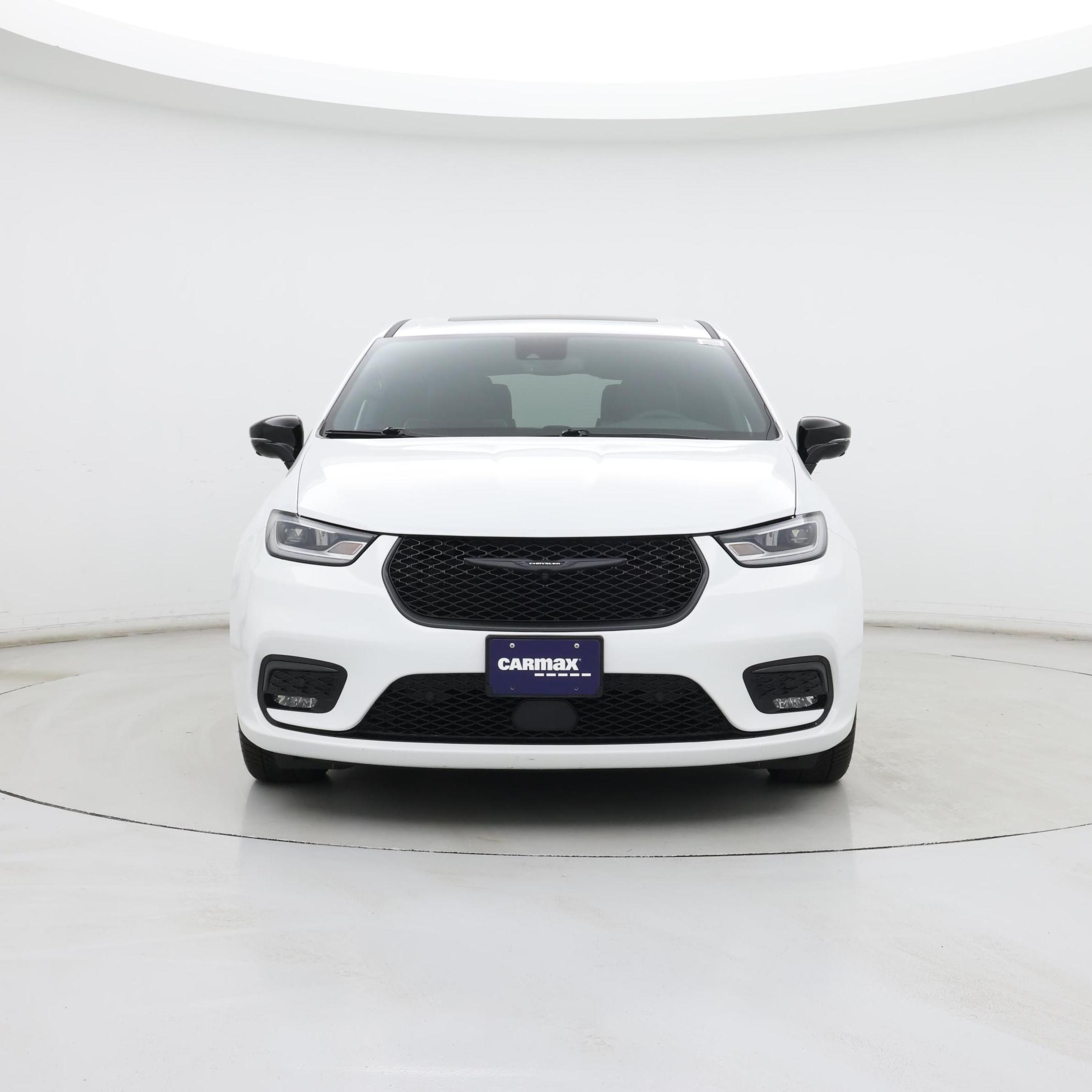 Thumbnail: 2023 Chrysler Pacifica - 5