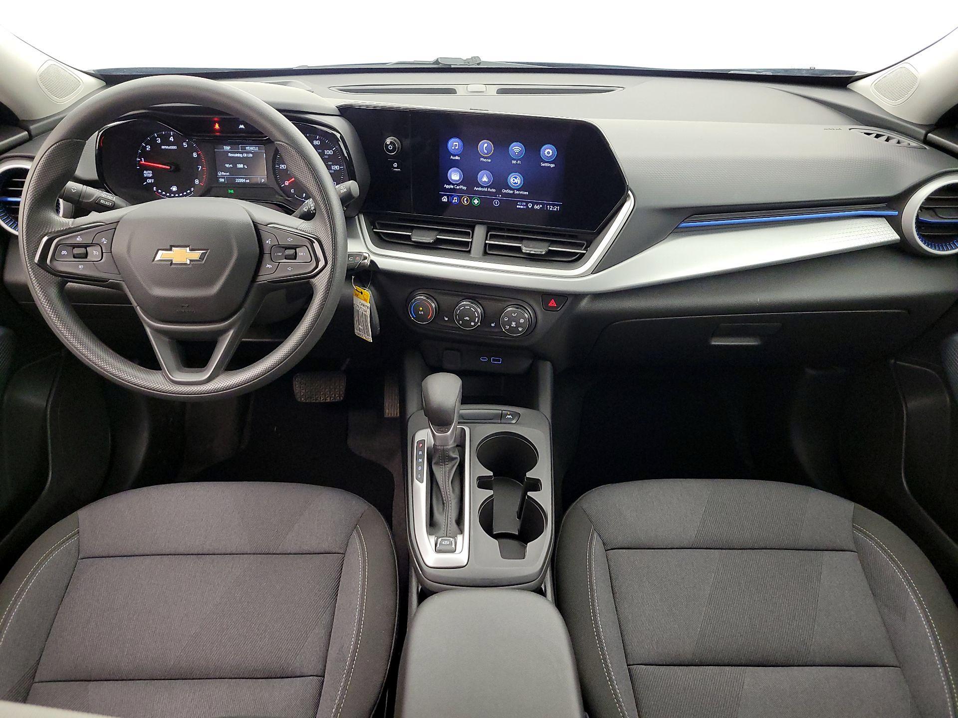 Thumbnail: 2024 Chevrolet Trax - 9