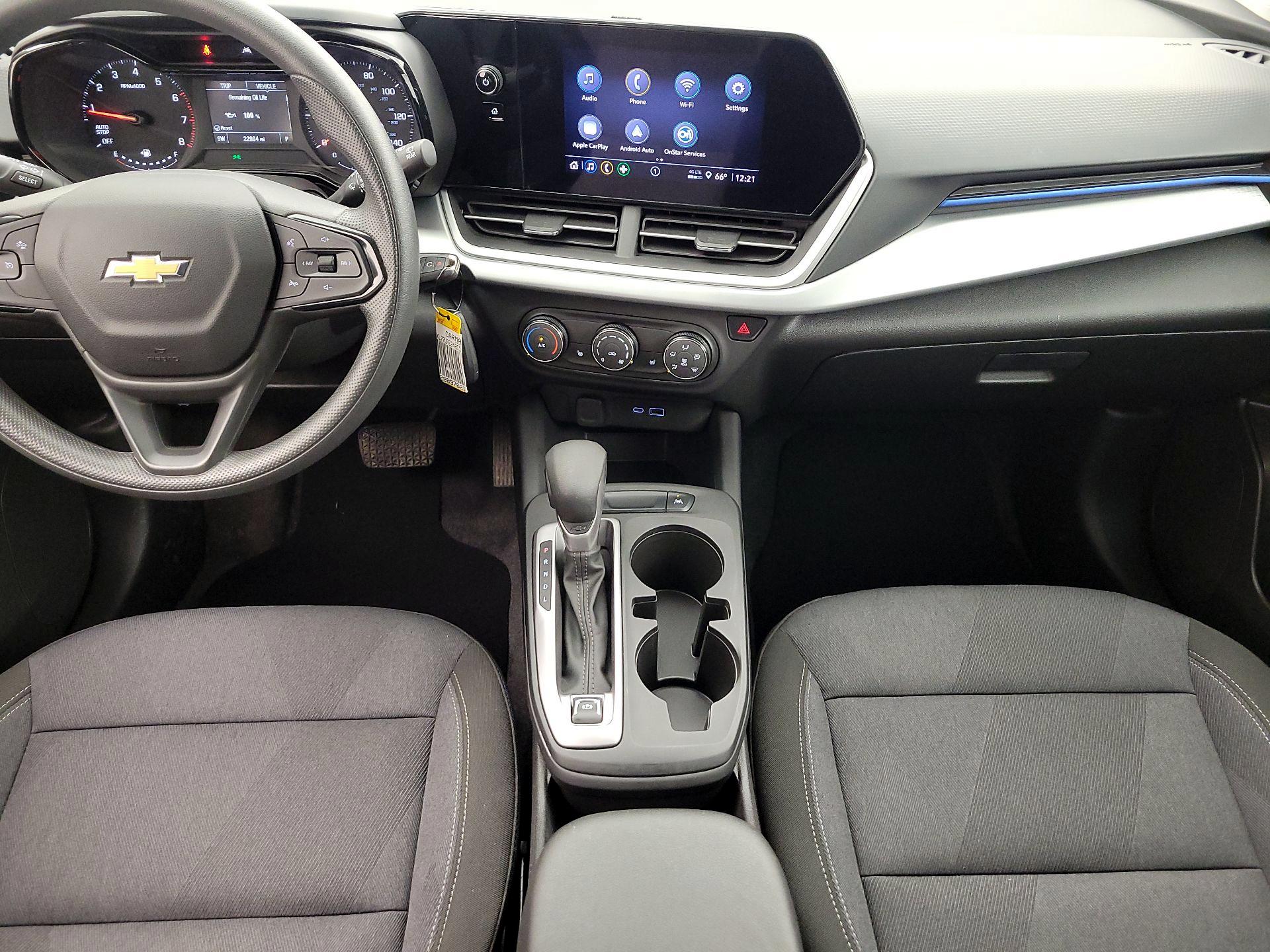 Thumbnail: 2024 Chevrolet Trax - 18