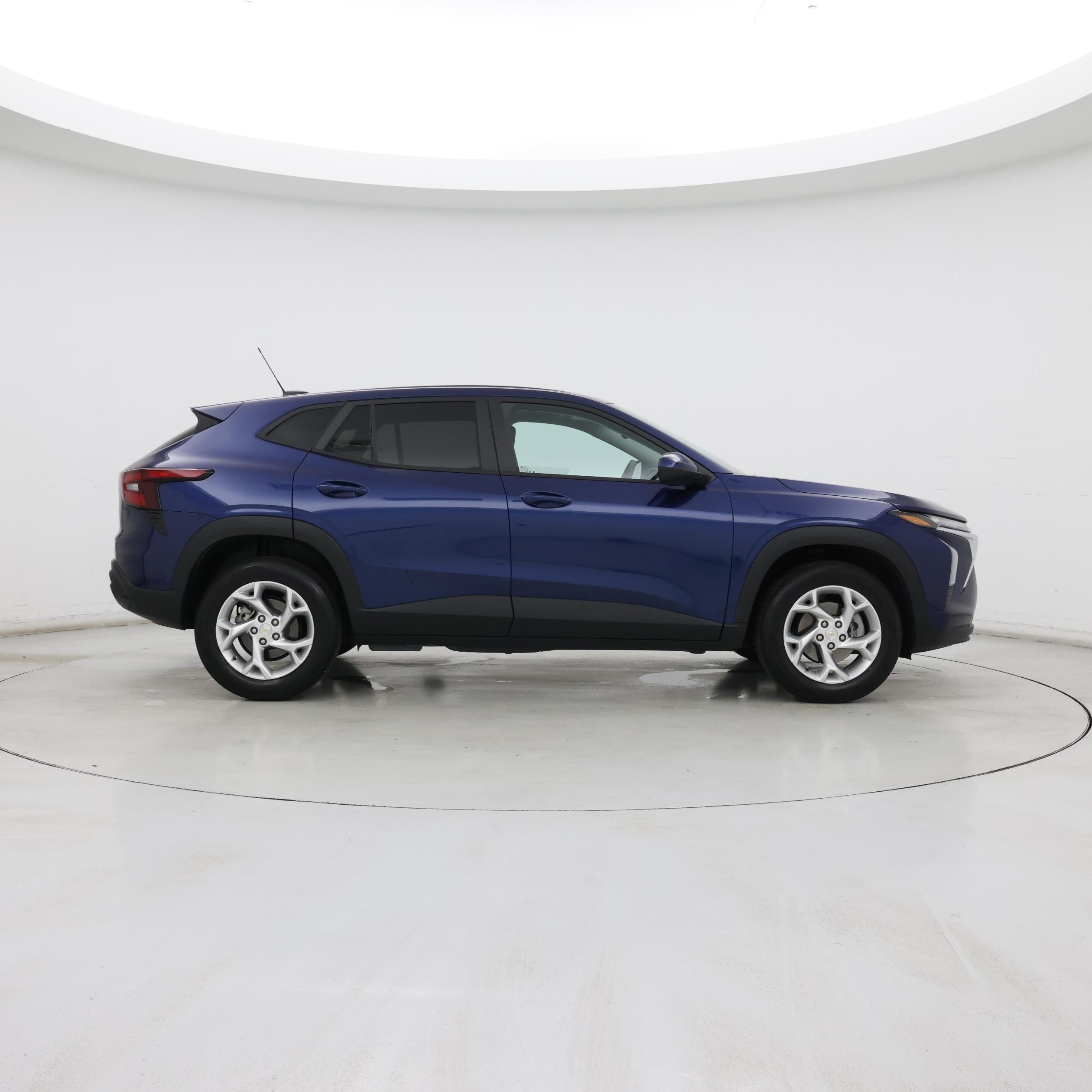 Thumbnail: 2024 Chevrolet Trax - 7