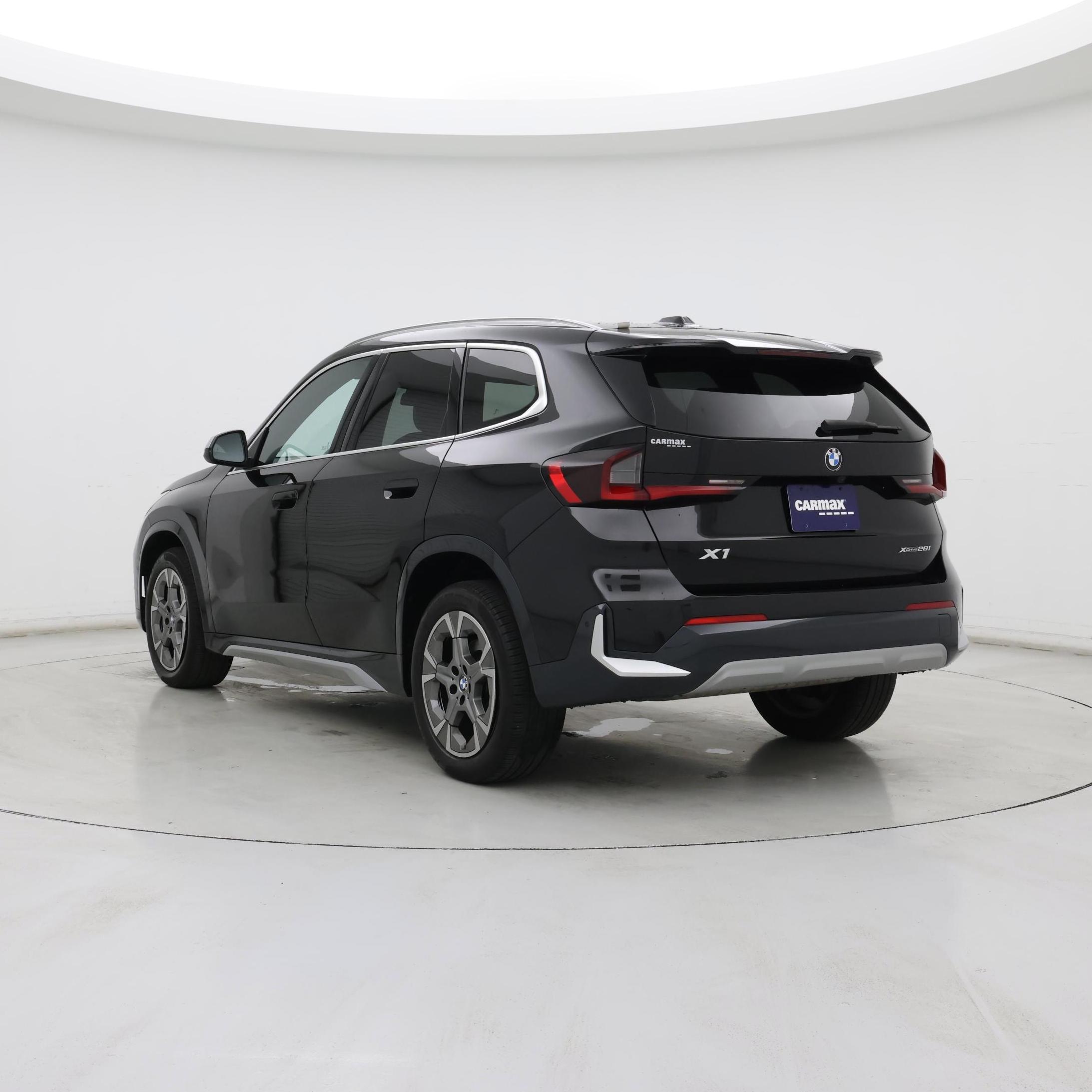 Thumbnail: 2024 BMW X1 - 2