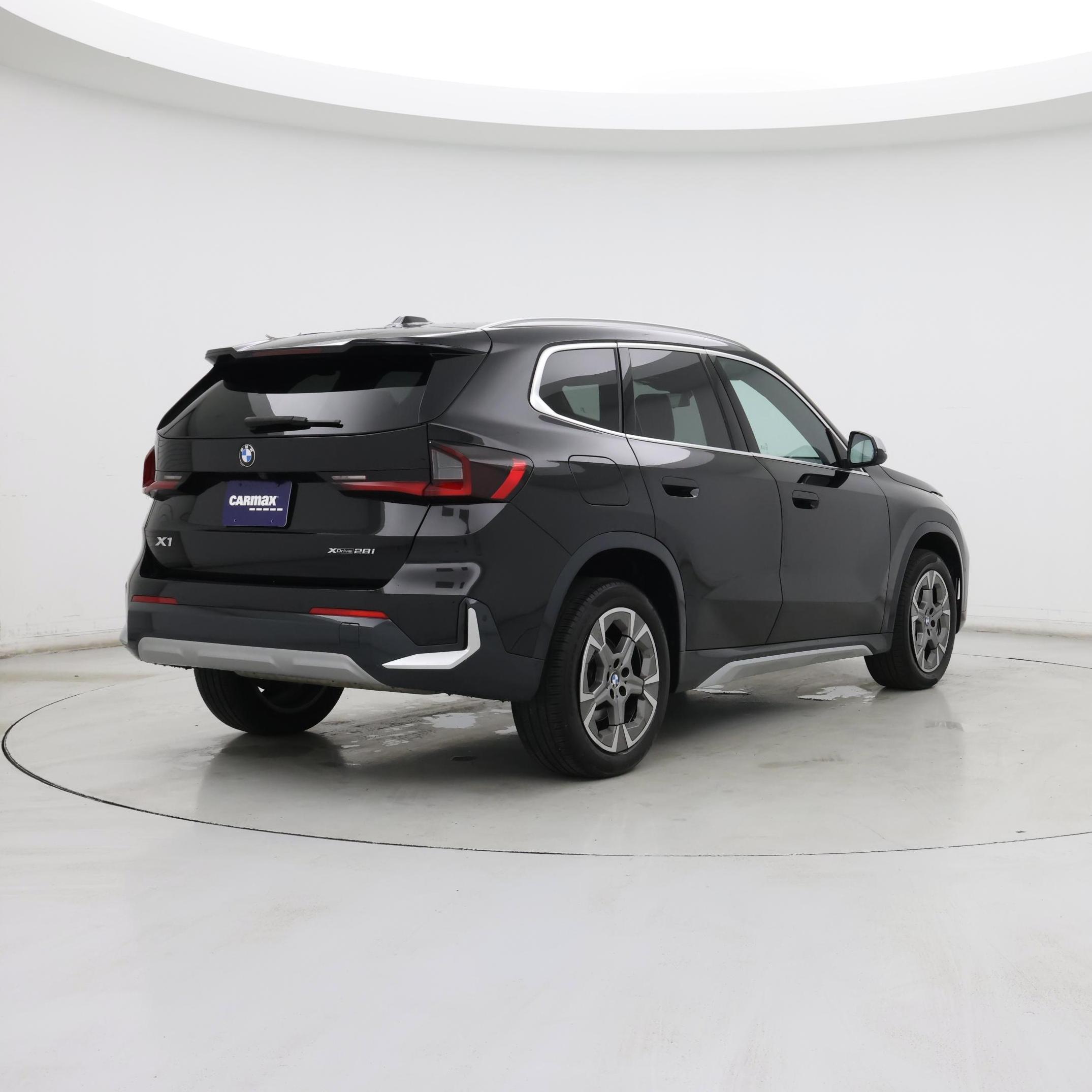 Thumbnail: 2024 BMW X1 - 8