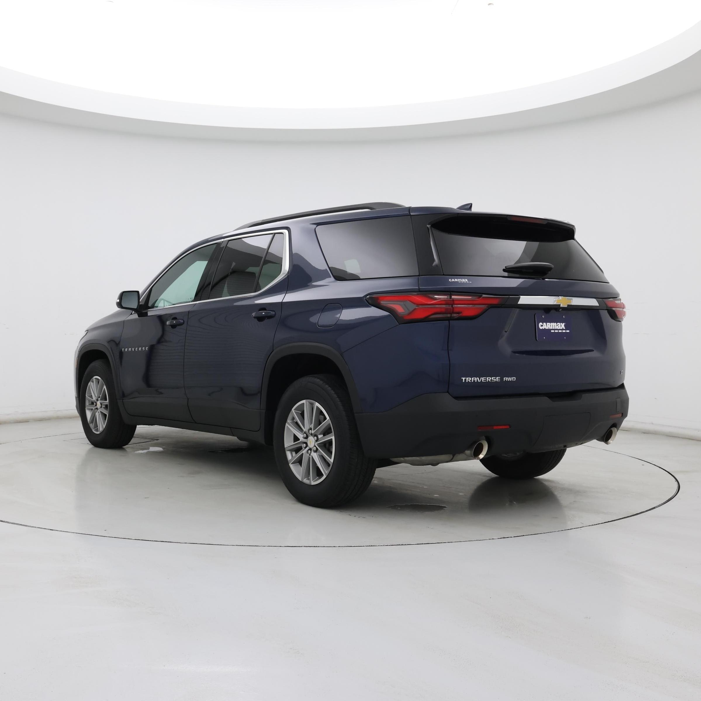 Thumbnail: 2022 Chevrolet Traverse - 2