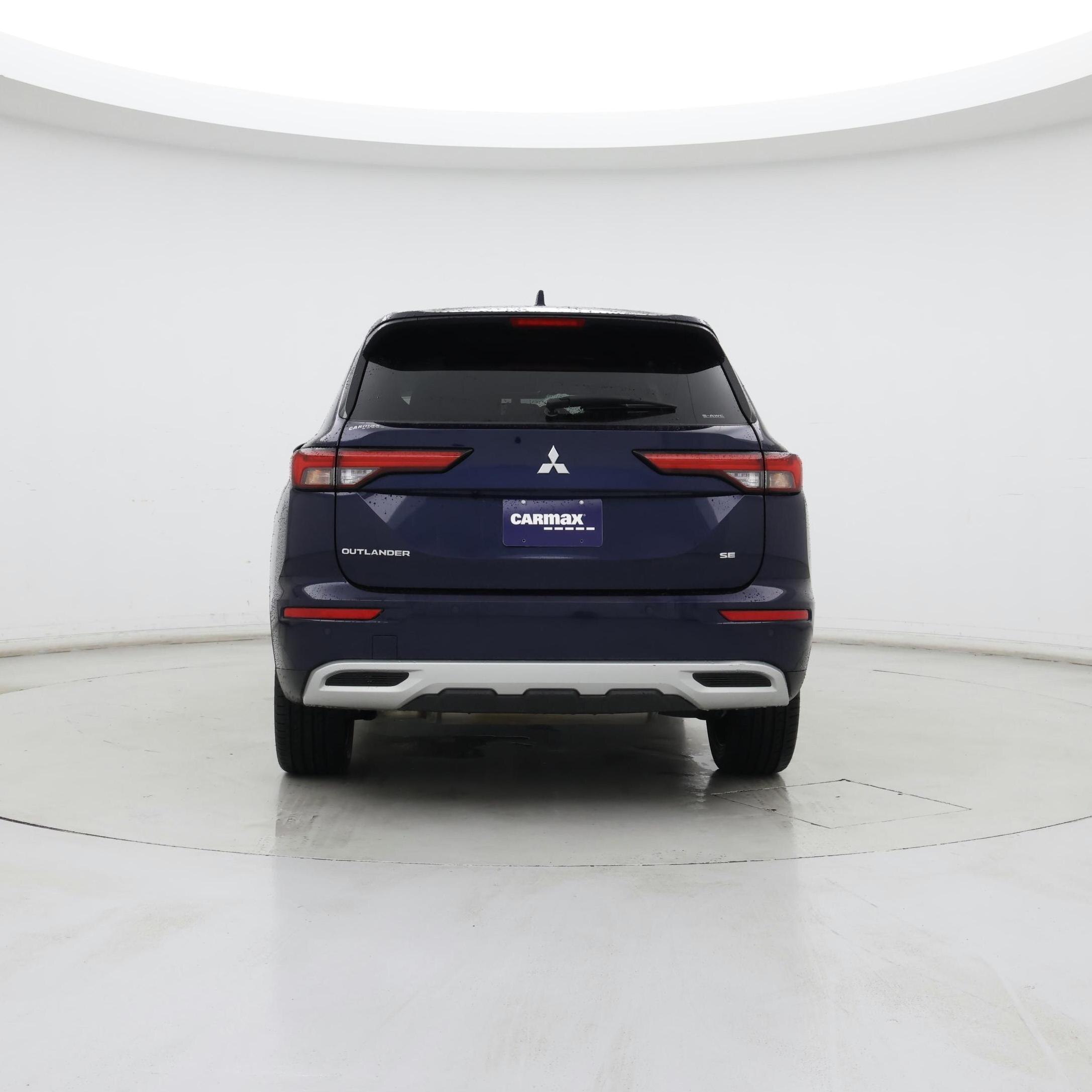 Thumbnail: 2024 Mitsubishi Outlander - 6