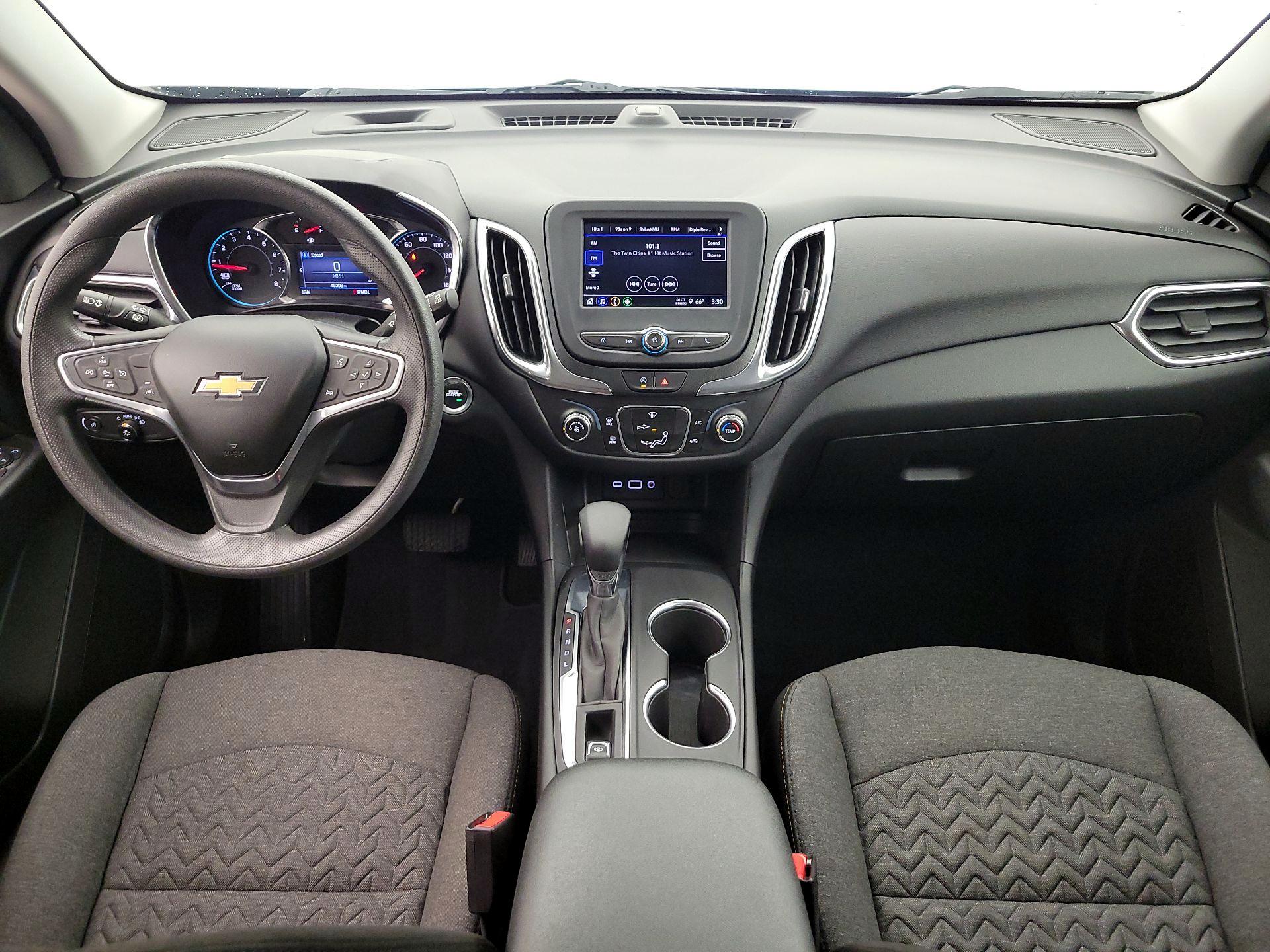 Thumbnail: 2022 Chevrolet Equinox - 9