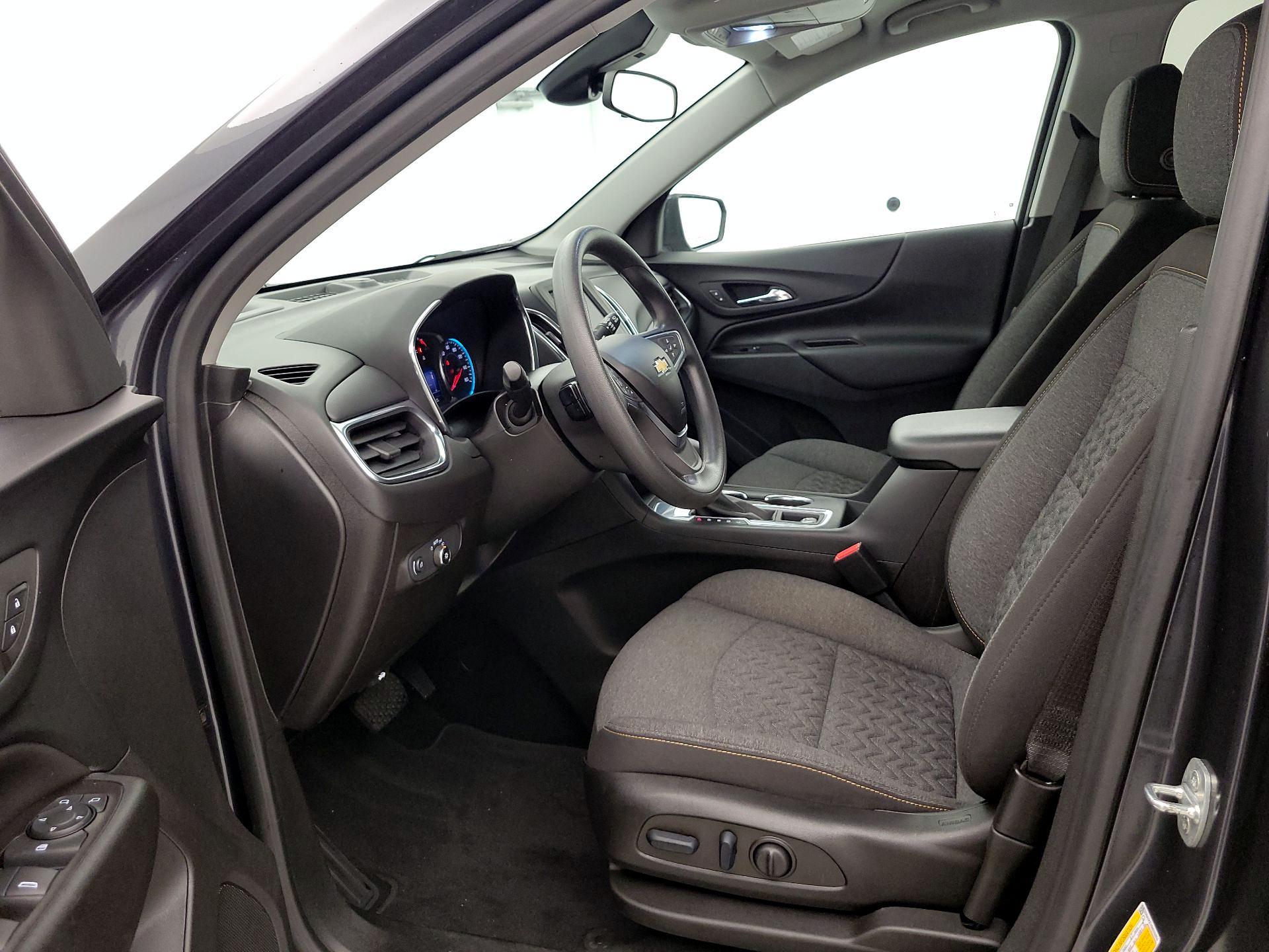 Thumbnail: 2022 Chevrolet Equinox - 11