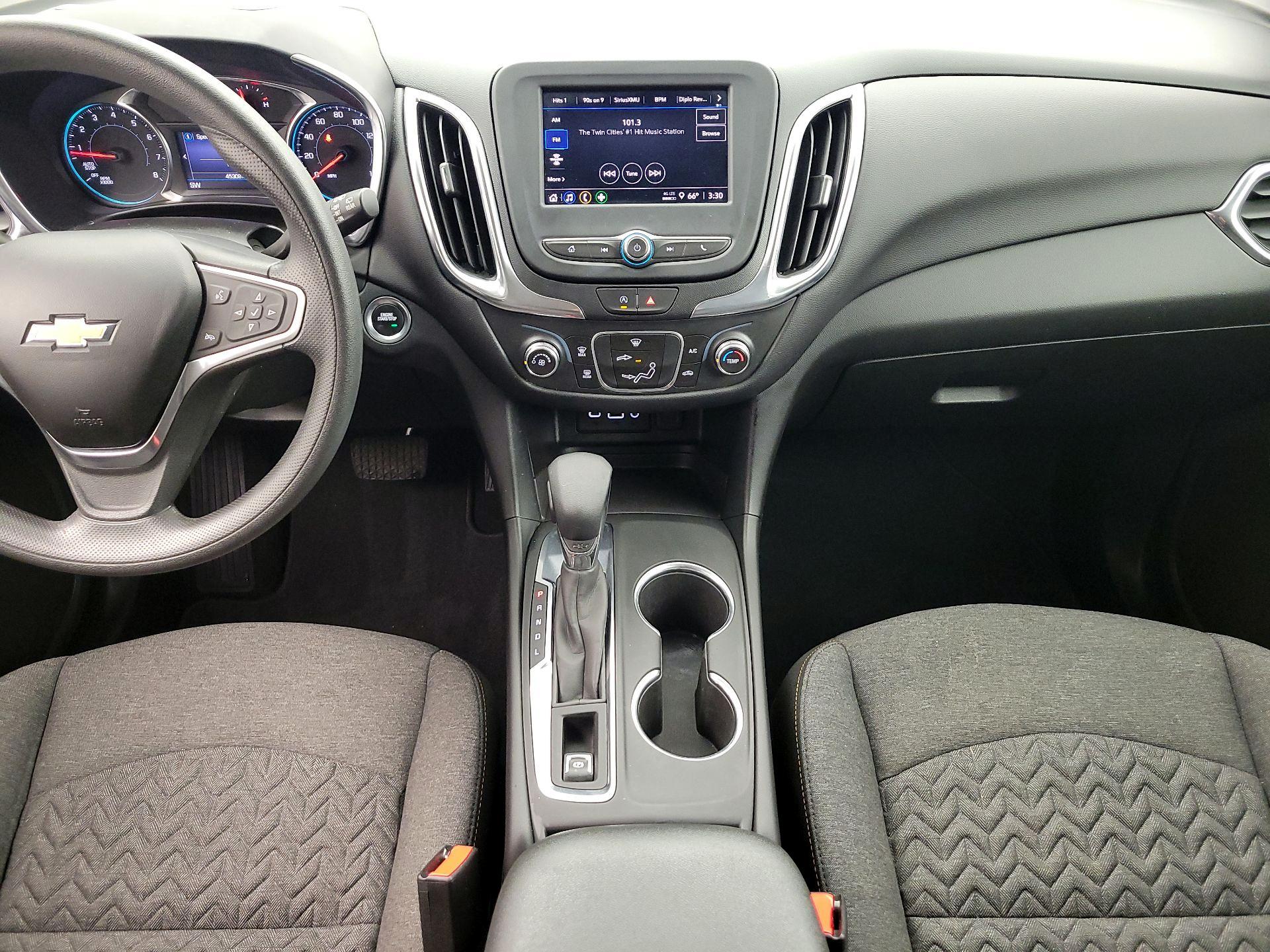 Thumbnail: 2022 Chevrolet Equinox - 18