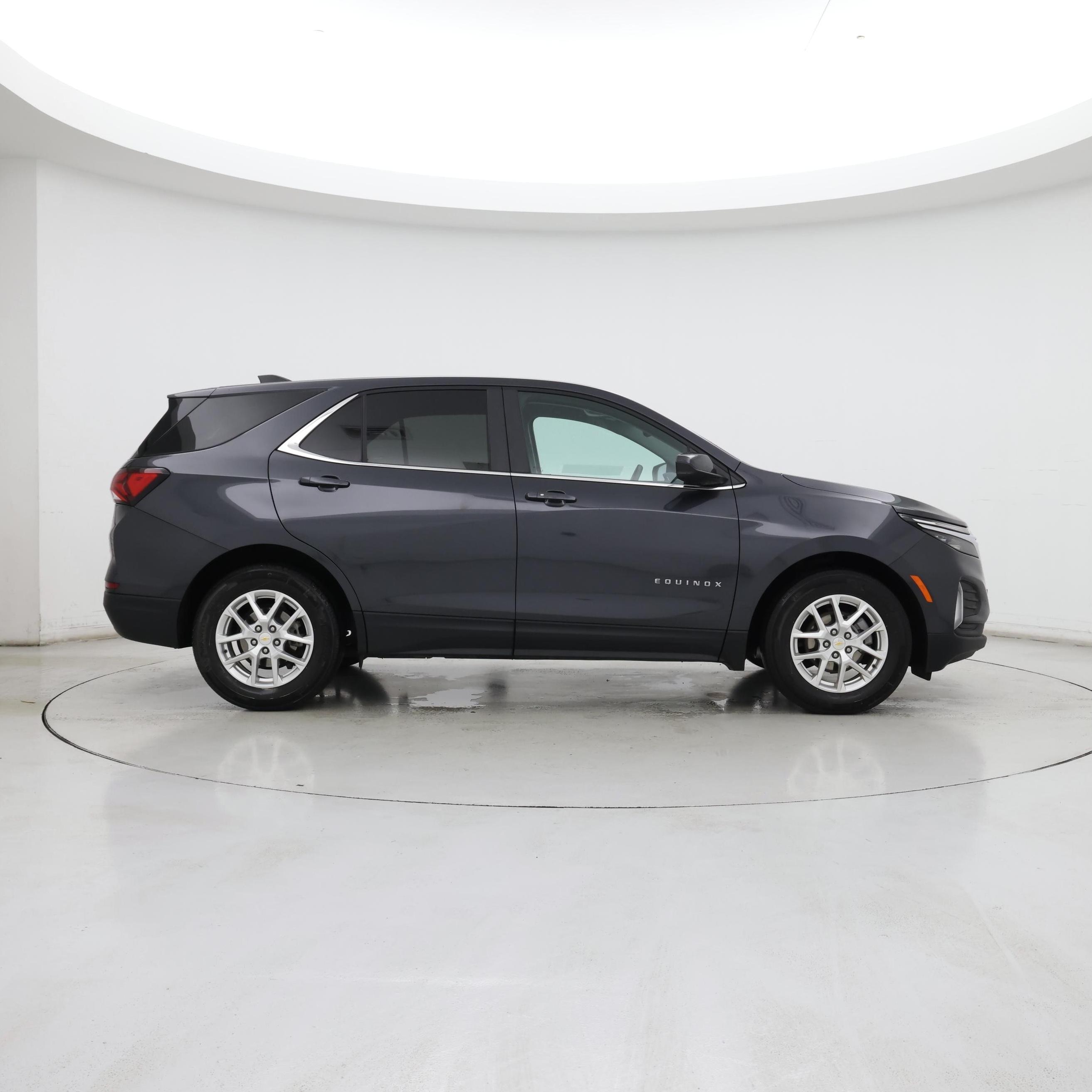 Thumbnail: 2022 Chevrolet Equinox - 7
