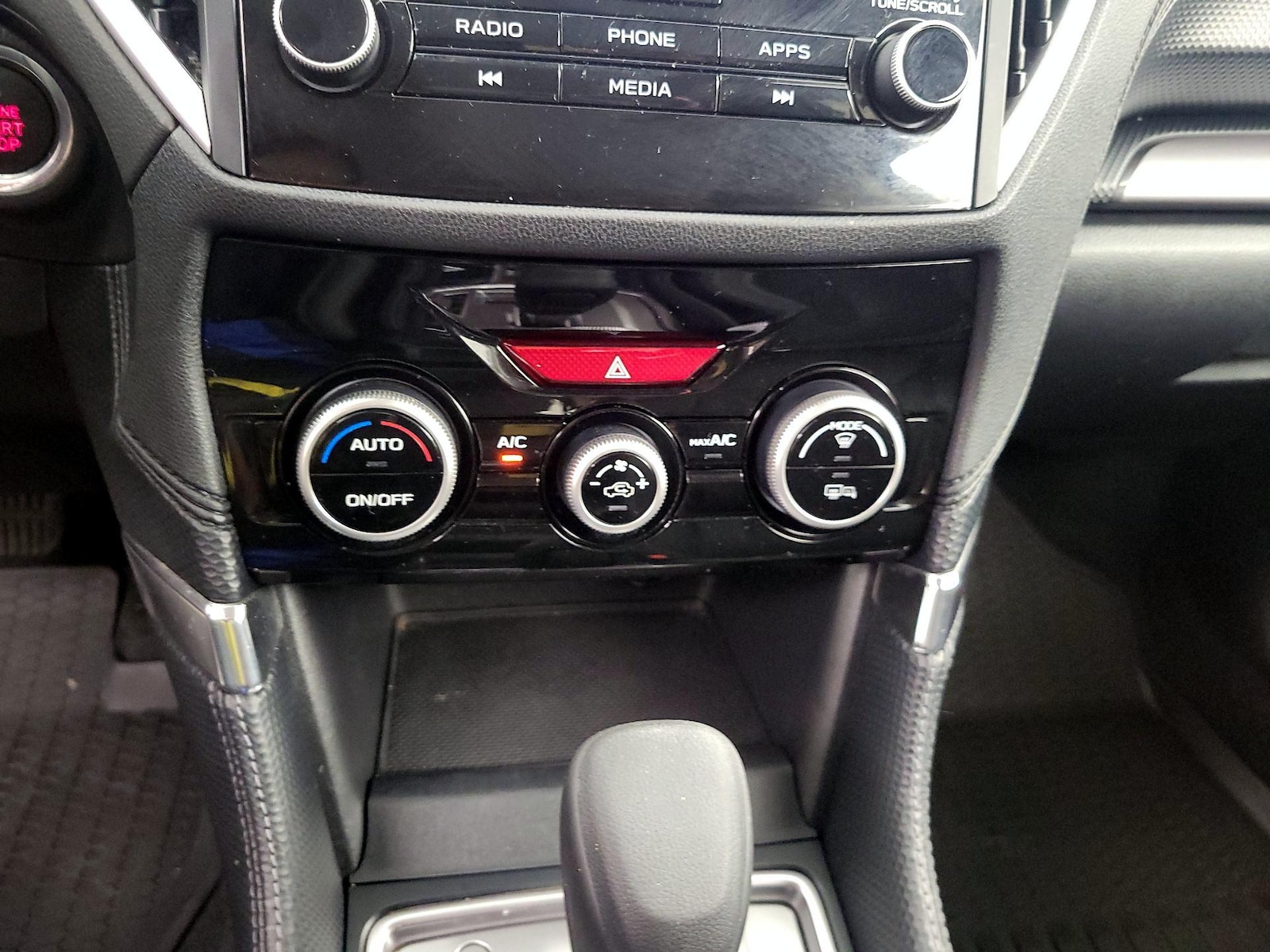 2024 Subaru Forester Premium - Photo 17