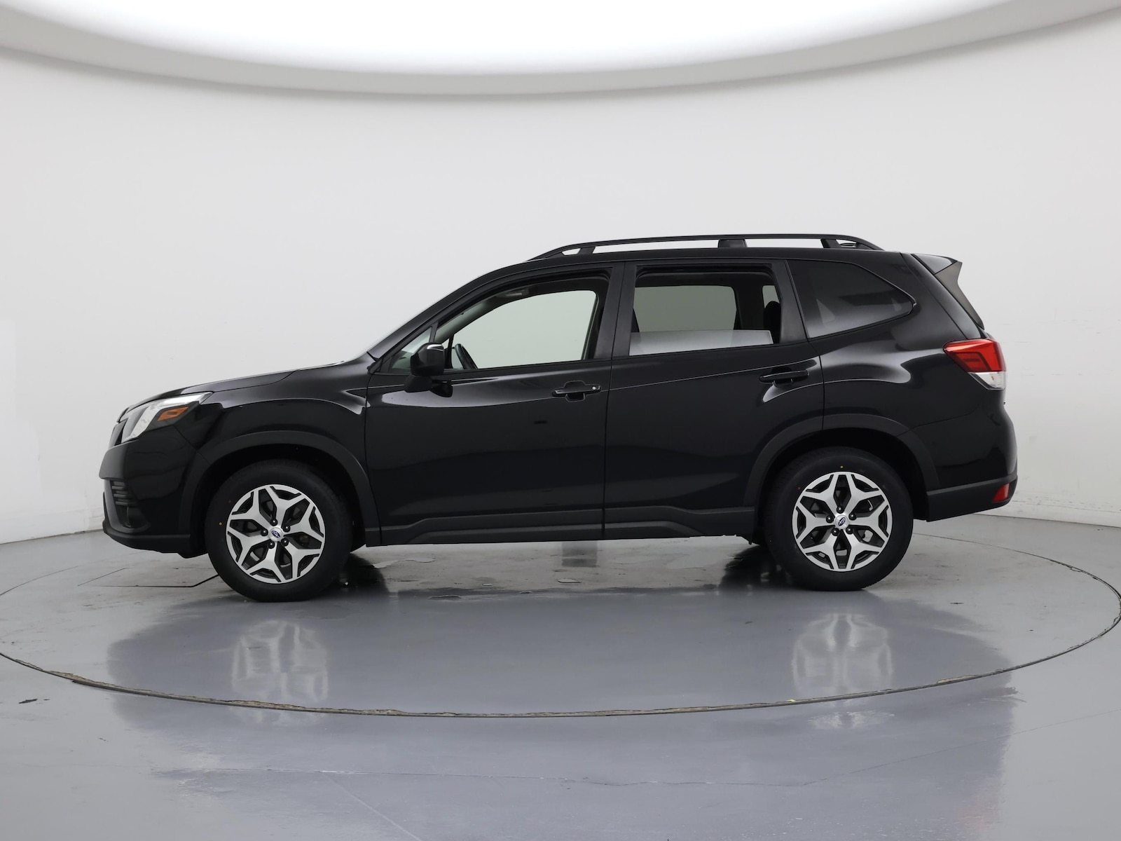 2024 Subaru Forester Premium - Photo 4