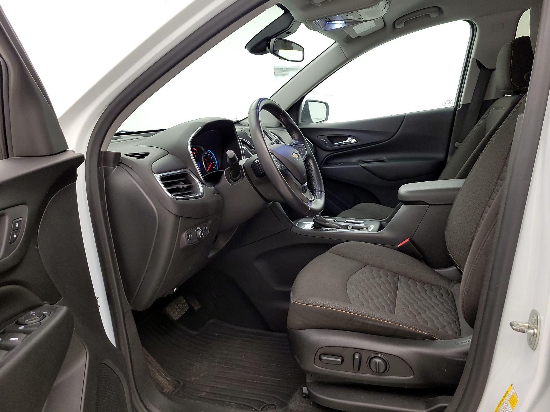 Thumbnail: 2020 Chevrolet Equinox - 11