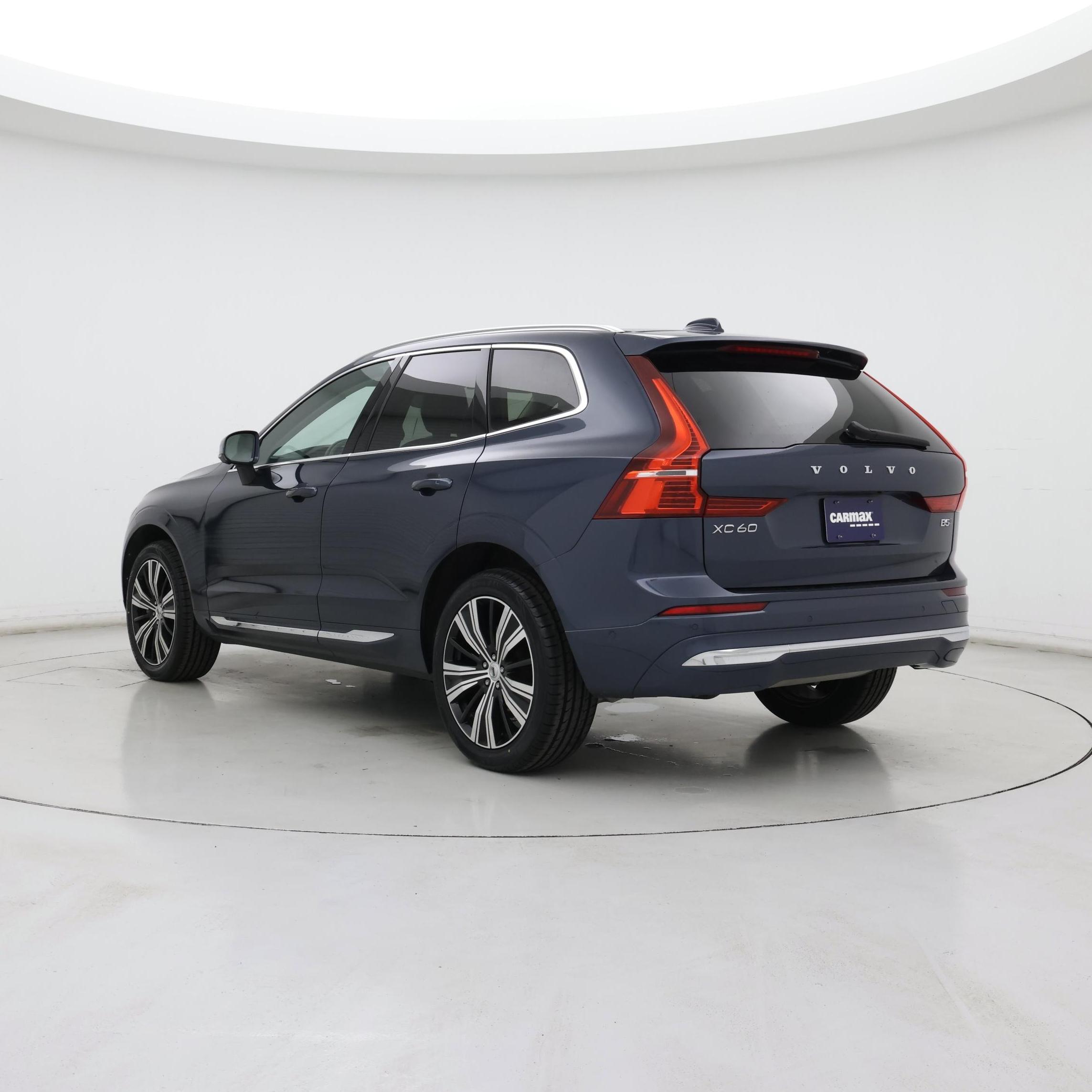 Thumbnail: 2023 Volvo XC60 - 2