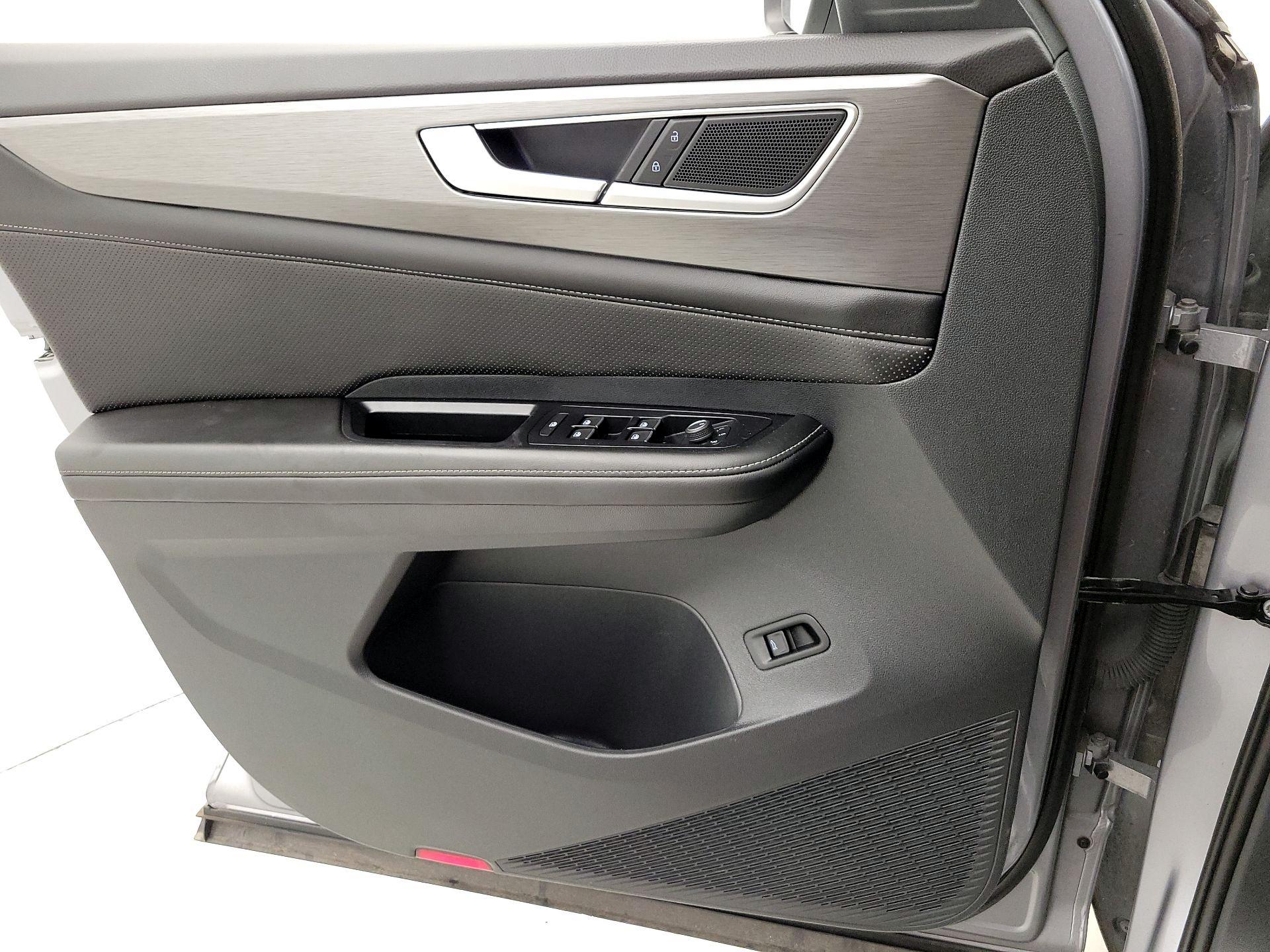 Thumbnail: 2024 Volkswagen Atlas - 12